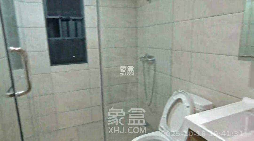 保利恒伟时光印象 4室2厅2卫 3200.0元/月 保利恒伟时光印象 4室2厅2卫 3200.0元/月室内图