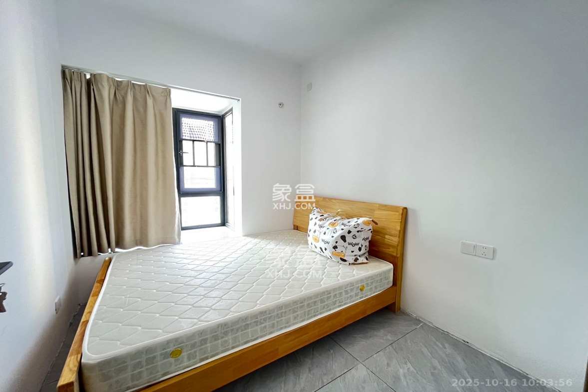 恒大江湾  2室2厅1卫    2200.0元/月 恒大江湾  2室2厅1卫    2200.0元/月室内图