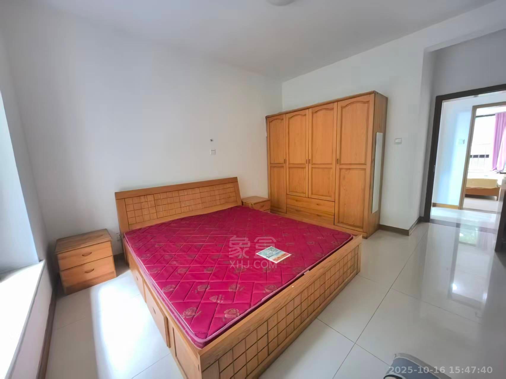 湘银小区  2室2厅1卫    1200.0元/月室内图