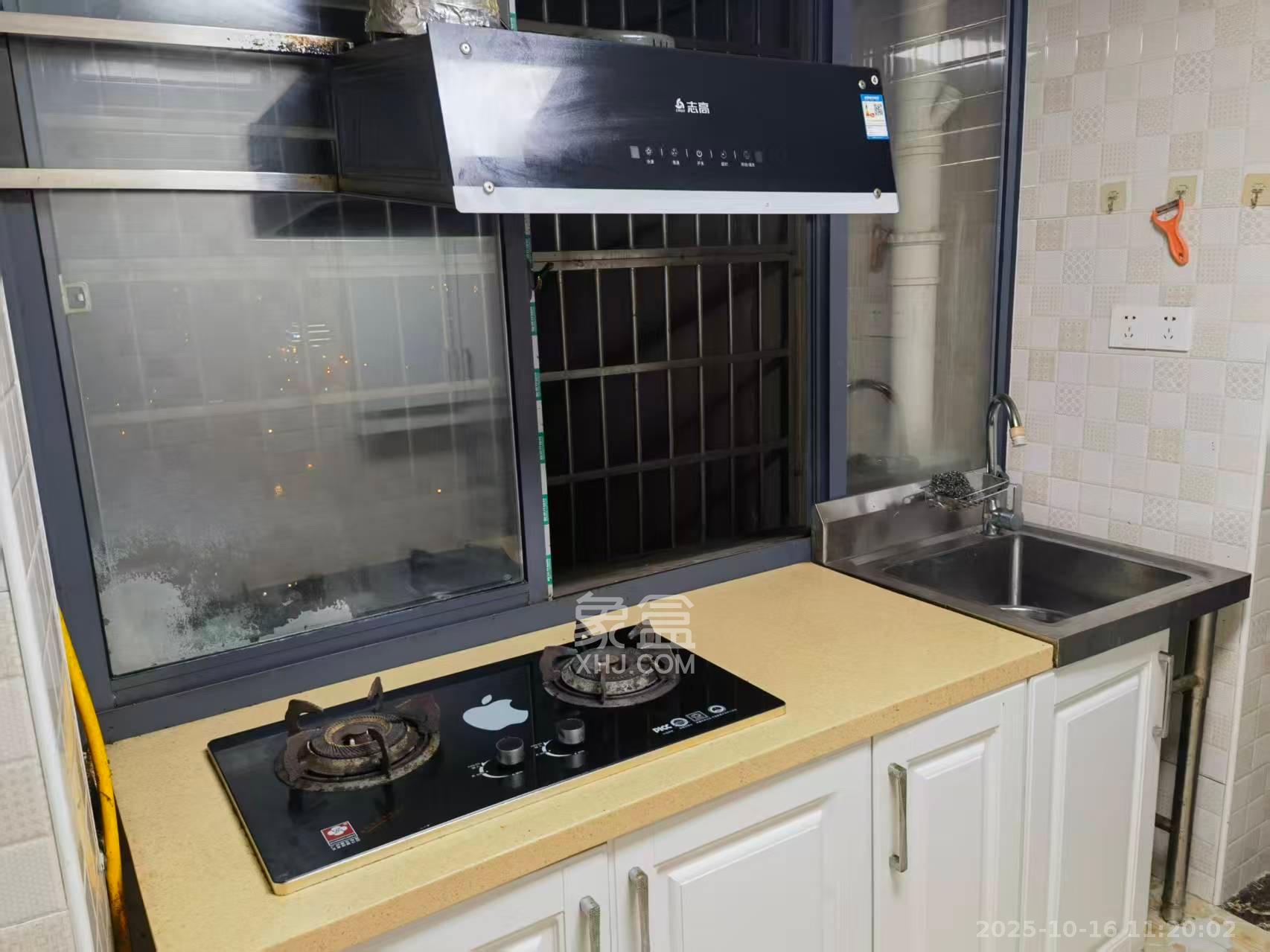 福嘉园  1室1厅1卫    1400.0元/月室内图