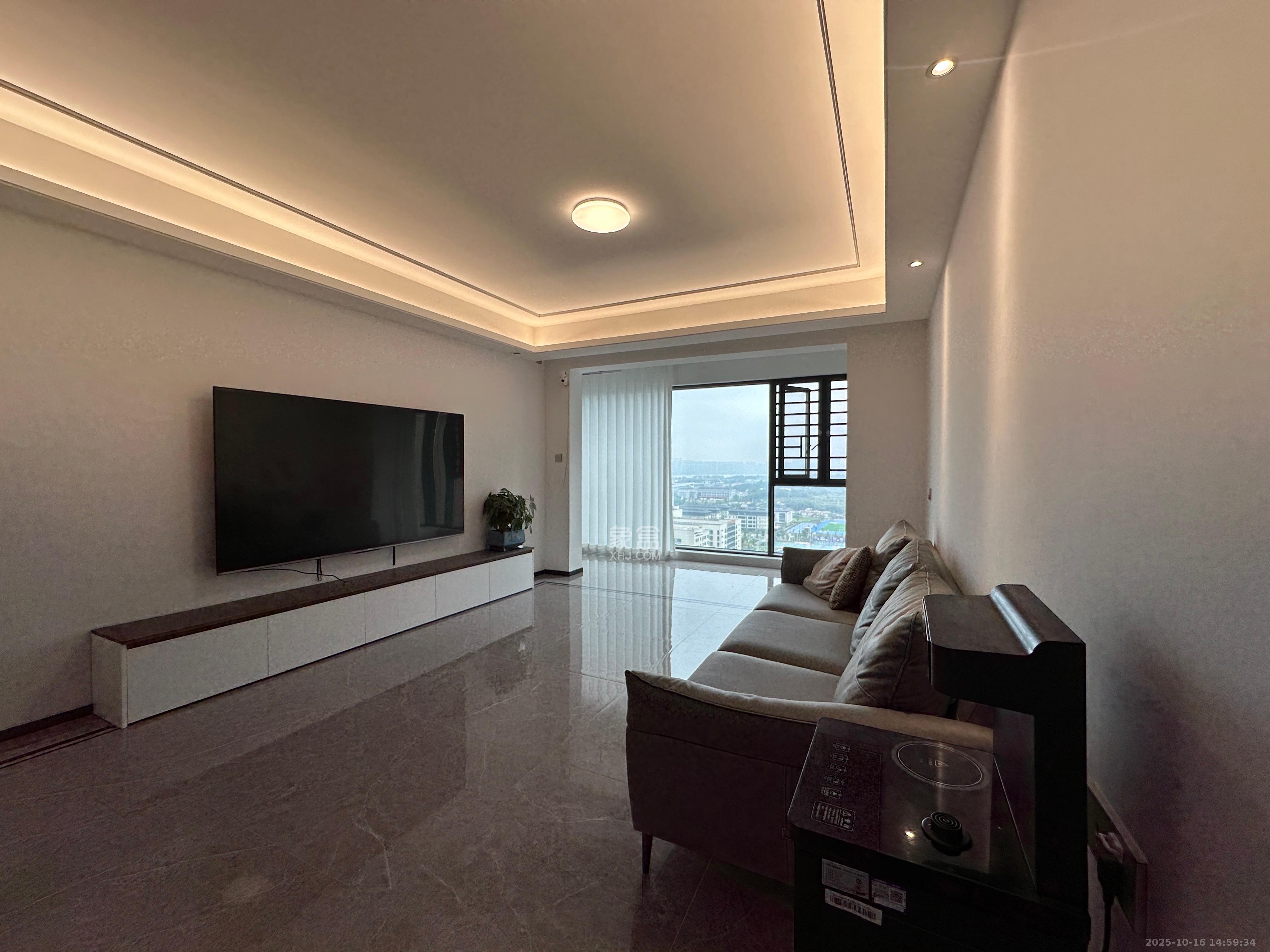 时代建发和著  4室2厅2卫    4500.0元/月室内图