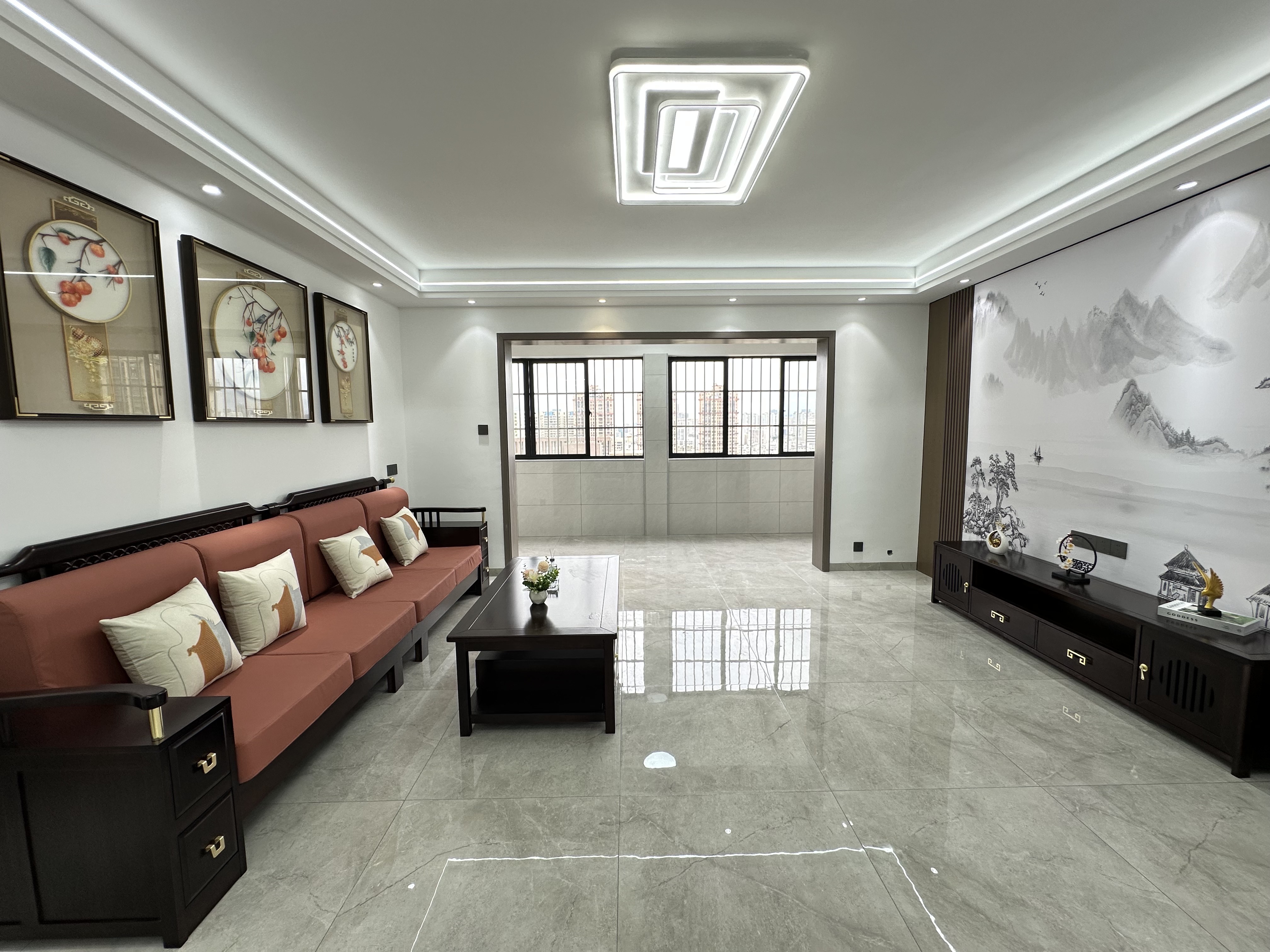 水岸听涛 4室2厅2卫 149.0万 水岸听涛 4室2厅2卫 149.0万客厅