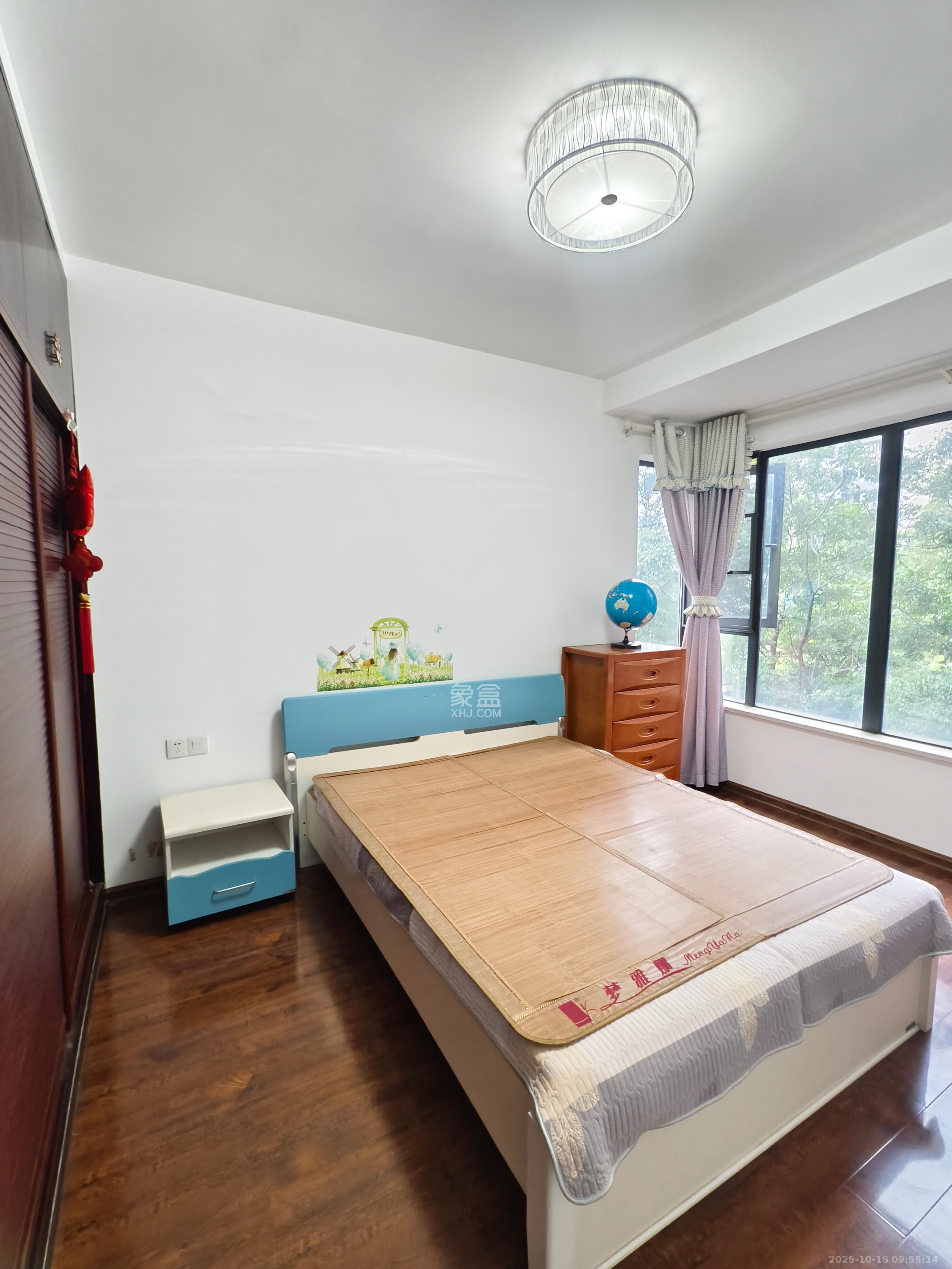 长房时代城 3室2厅1卫 2400.0元/月 长房时代城 3室2厅1卫 2400.0元/月室内图