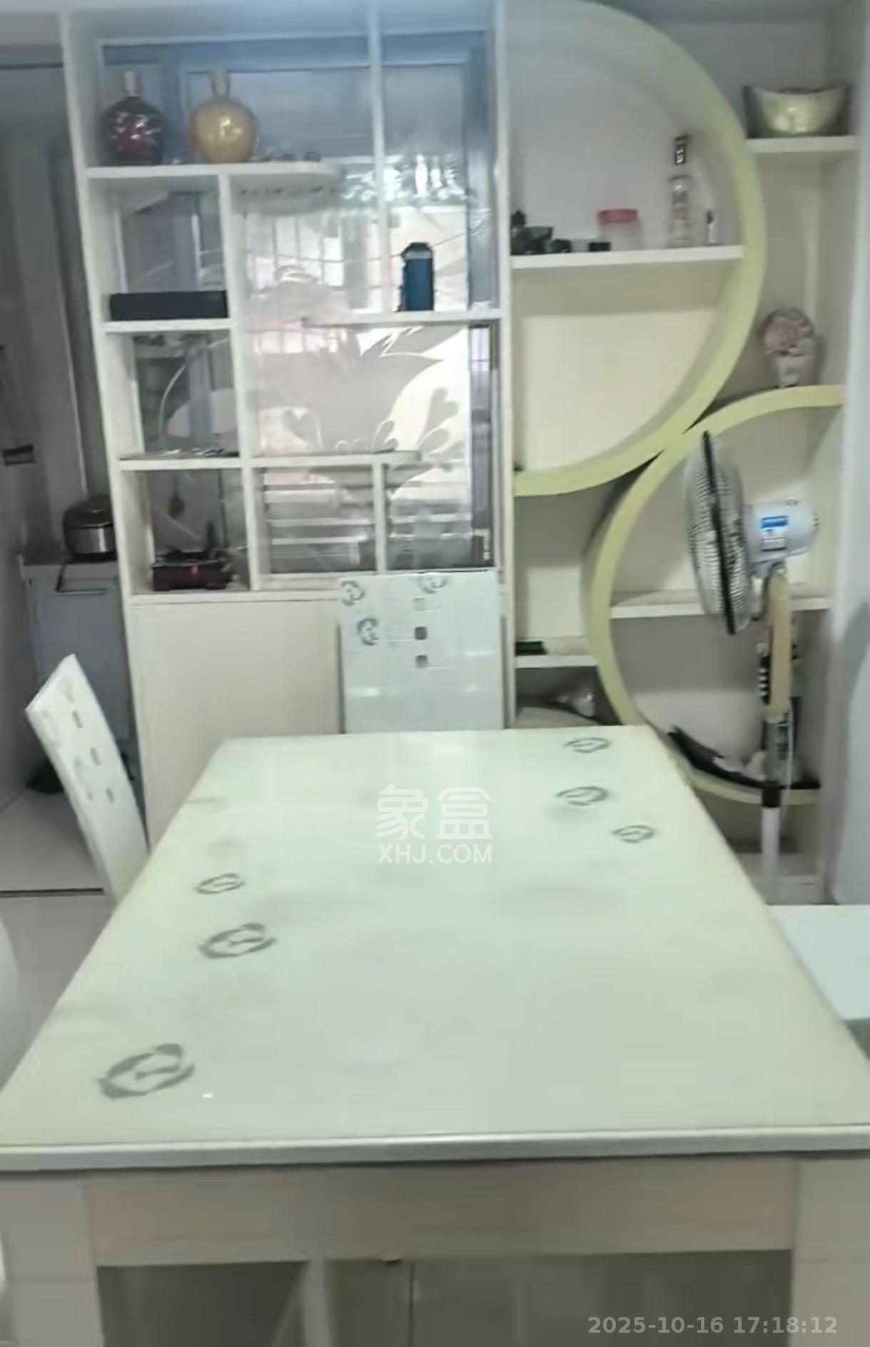 景环小区  2室2厅1卫    1680.0元/月室内图