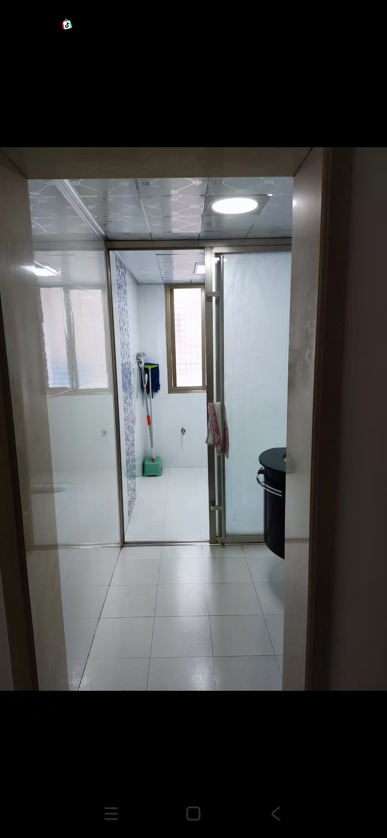 兴雁大楼 3室2厅2卫 1300.0元/月 兴雁大楼 3室2厅2卫 1300.0元/月室内图