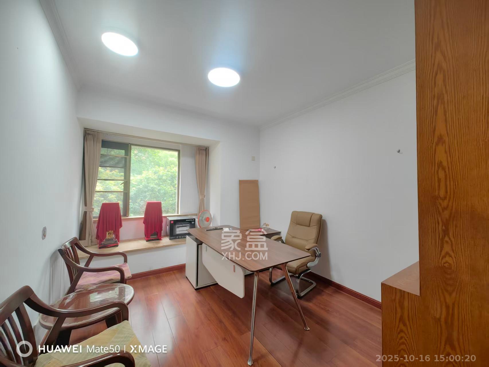 奥林匹克花园  4室2厅2卫    4000.0元/月 奥林匹克花园  4室2厅2卫    4000.0元/月室内图