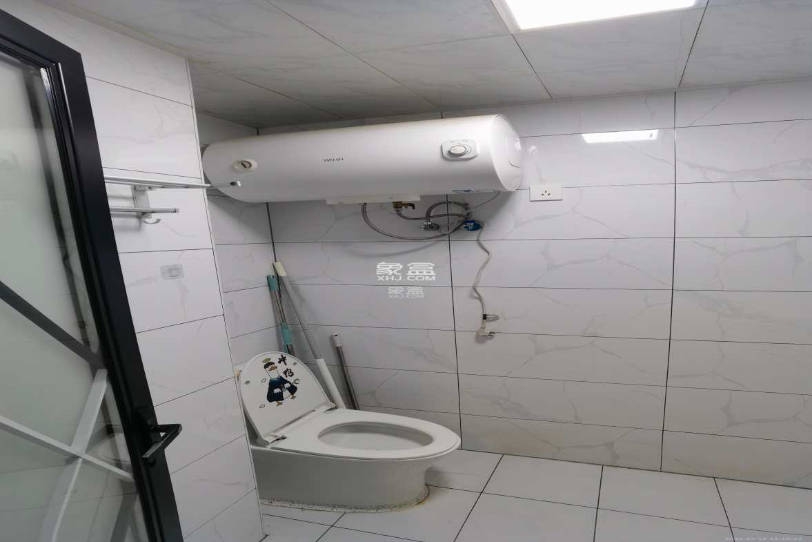 明发国际城 1室1厅1卫 1500.0元/月 明发国际城 1室1厅1卫 1500.0元/月室内图