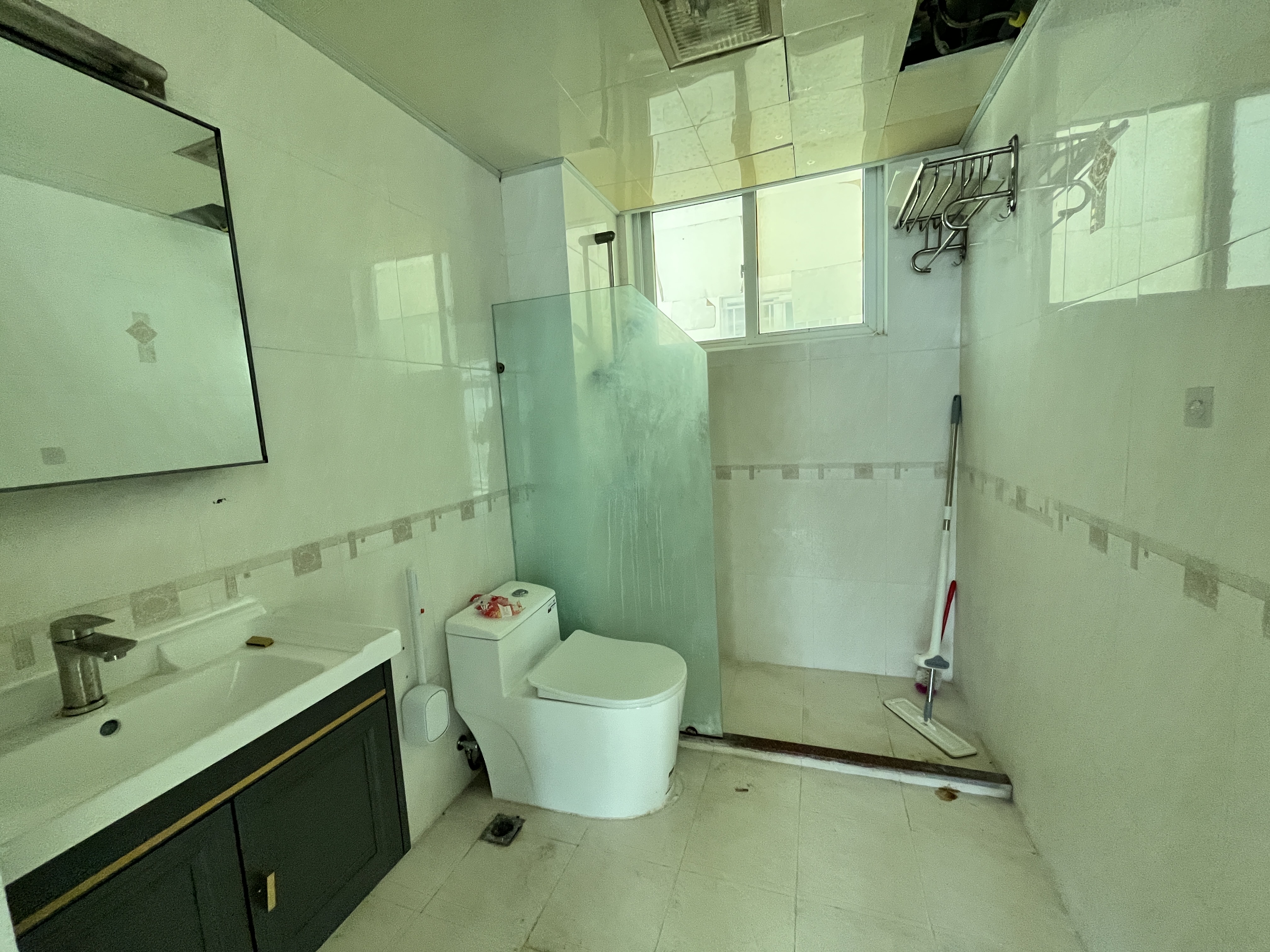 华宝雅苑  2室1厅1卫    2200.0元/月室内图