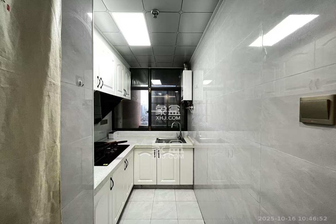 天健城 2室1厅1卫 2800.0元/月 天健城 2室1厅1卫 2800.0元/月室内图