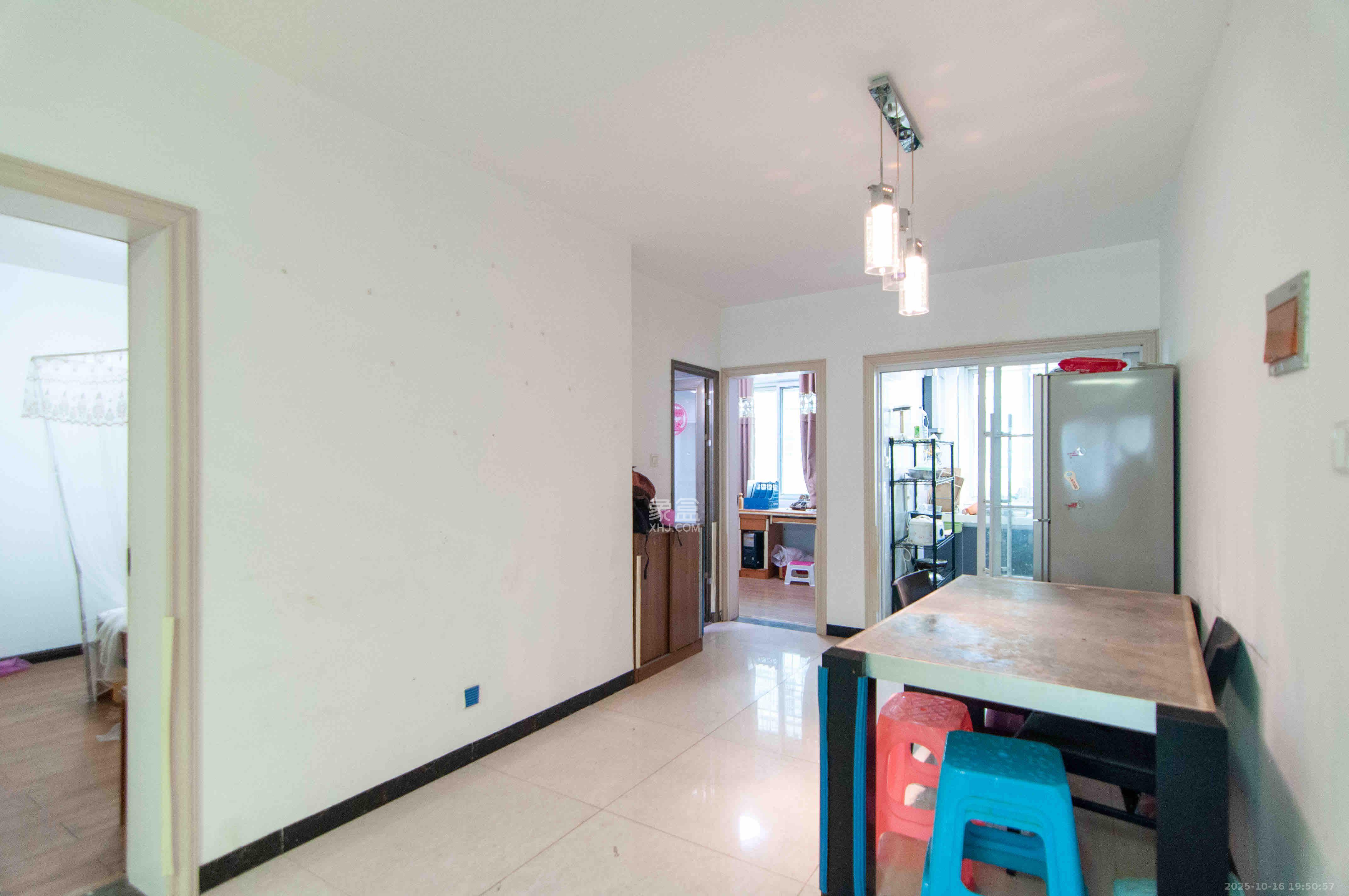 恩瑞麓山名园（龙王港小区）  3室2厅1卫    2200.0元/月室内图