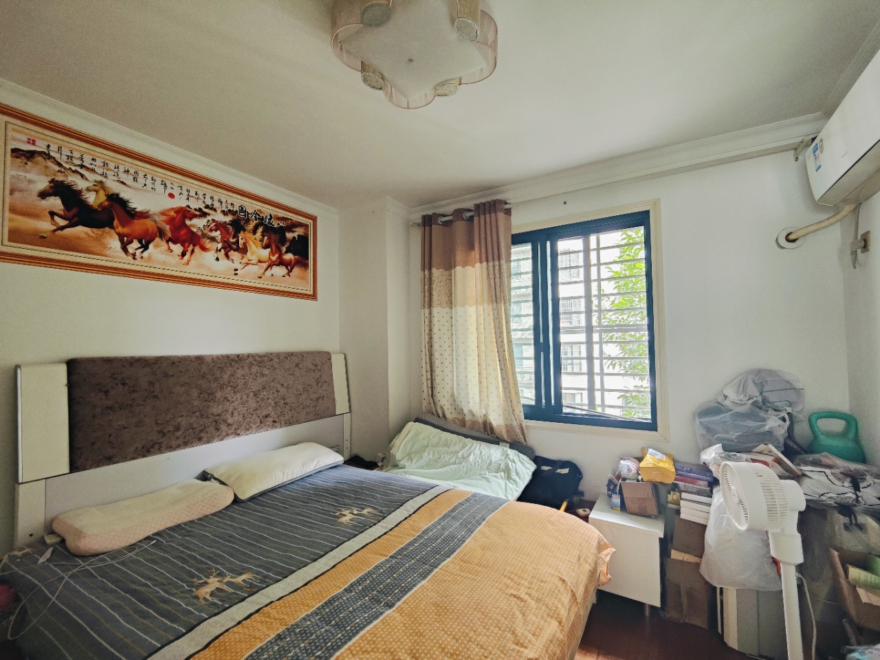 上城世家  5室2厅3卫    68.0万室内图