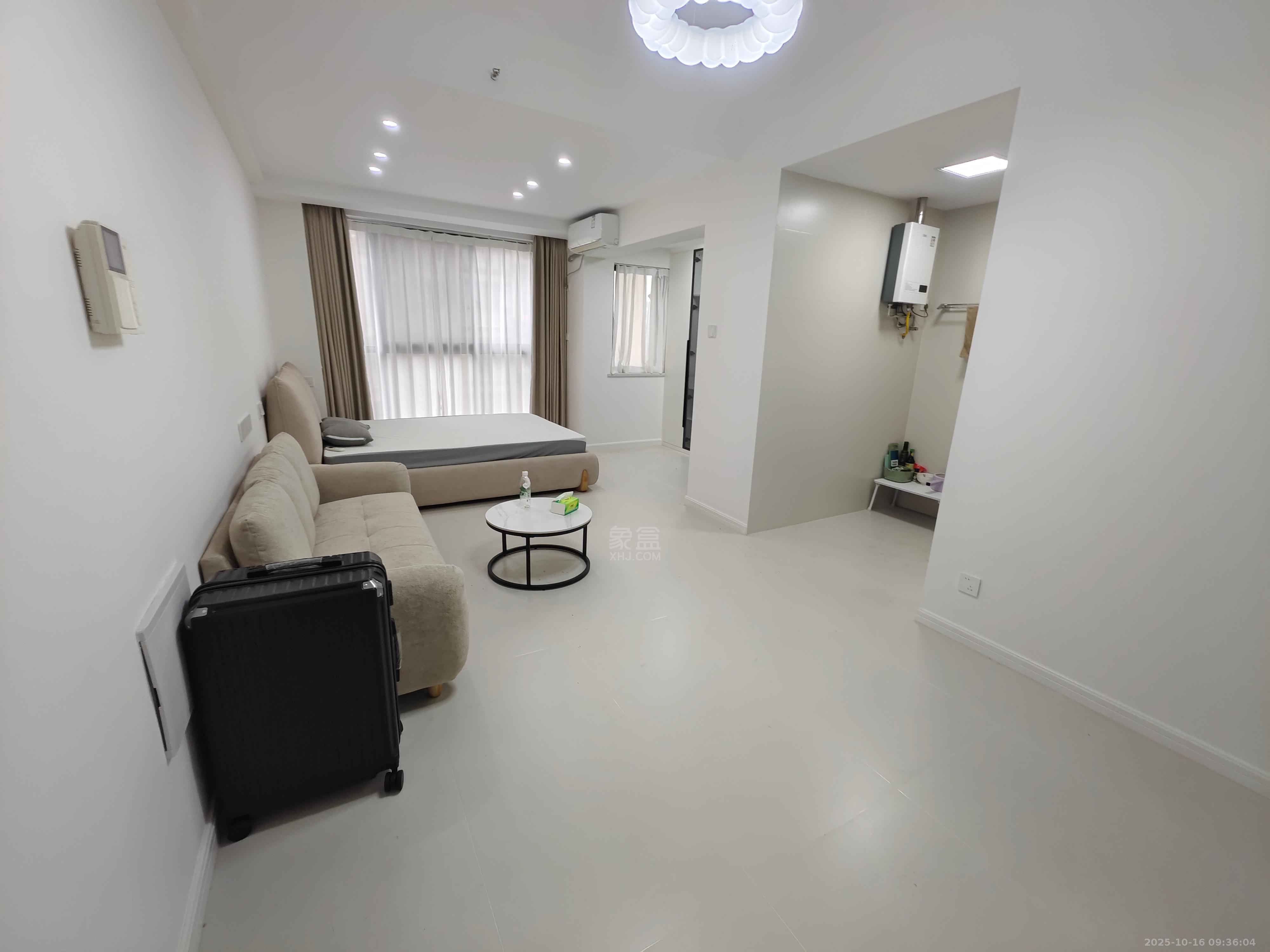中建御山和苑  1室1厅1卫    1500.0元/月