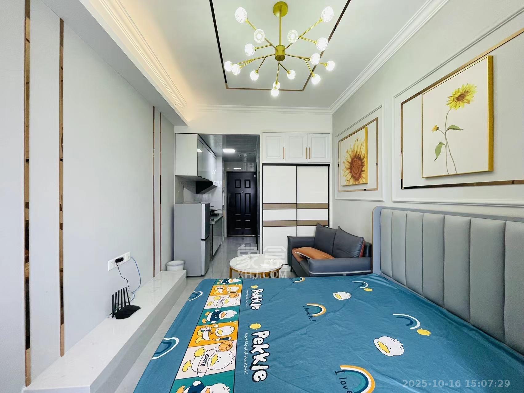 保利麓谷林语I区  1室1厅1卫    1500.0元/月室内图