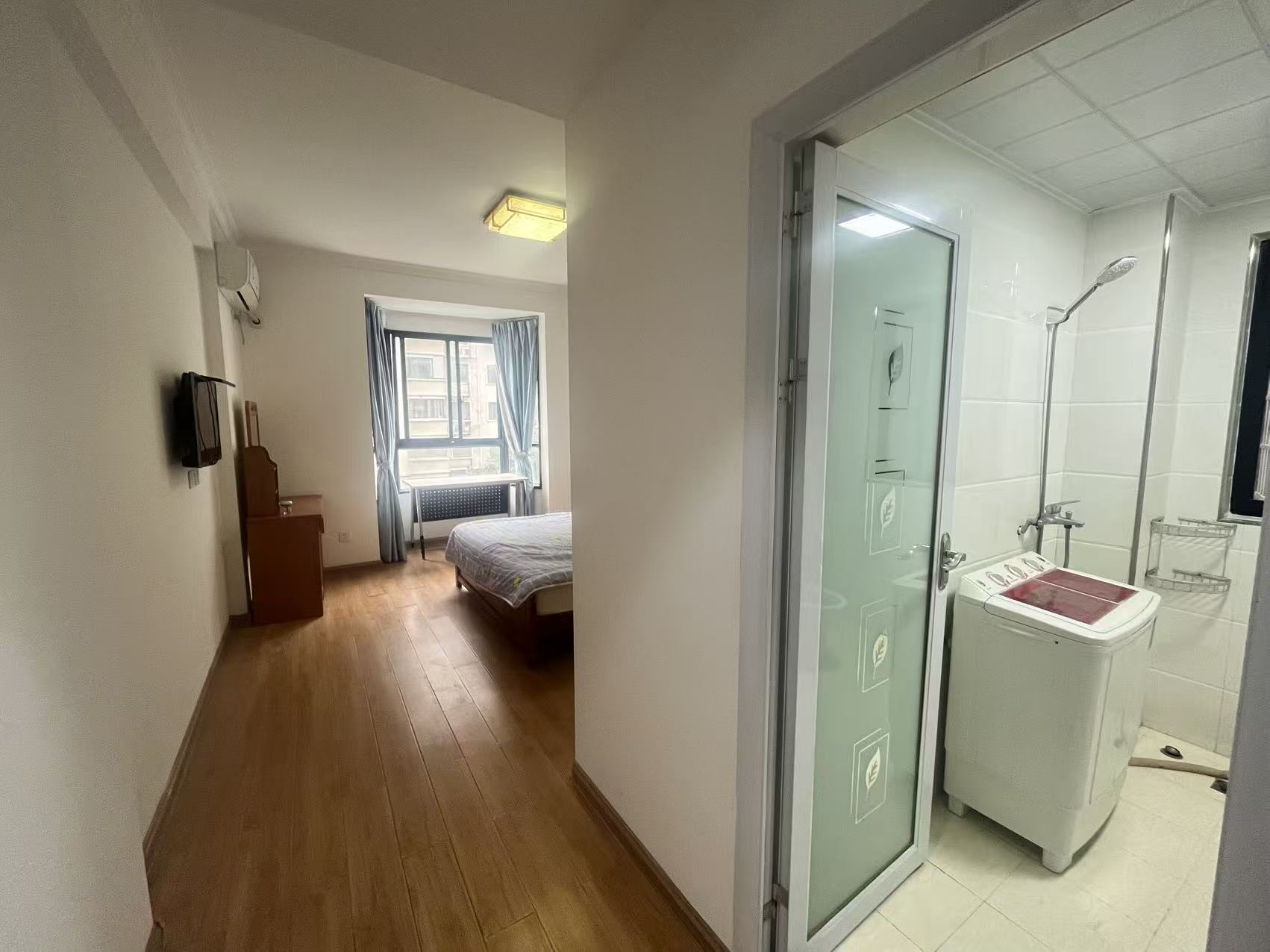 上城世家  3室2厅2卫    1900.0元/月 上城世家  3室2厅2卫    1900.0元/月户型图