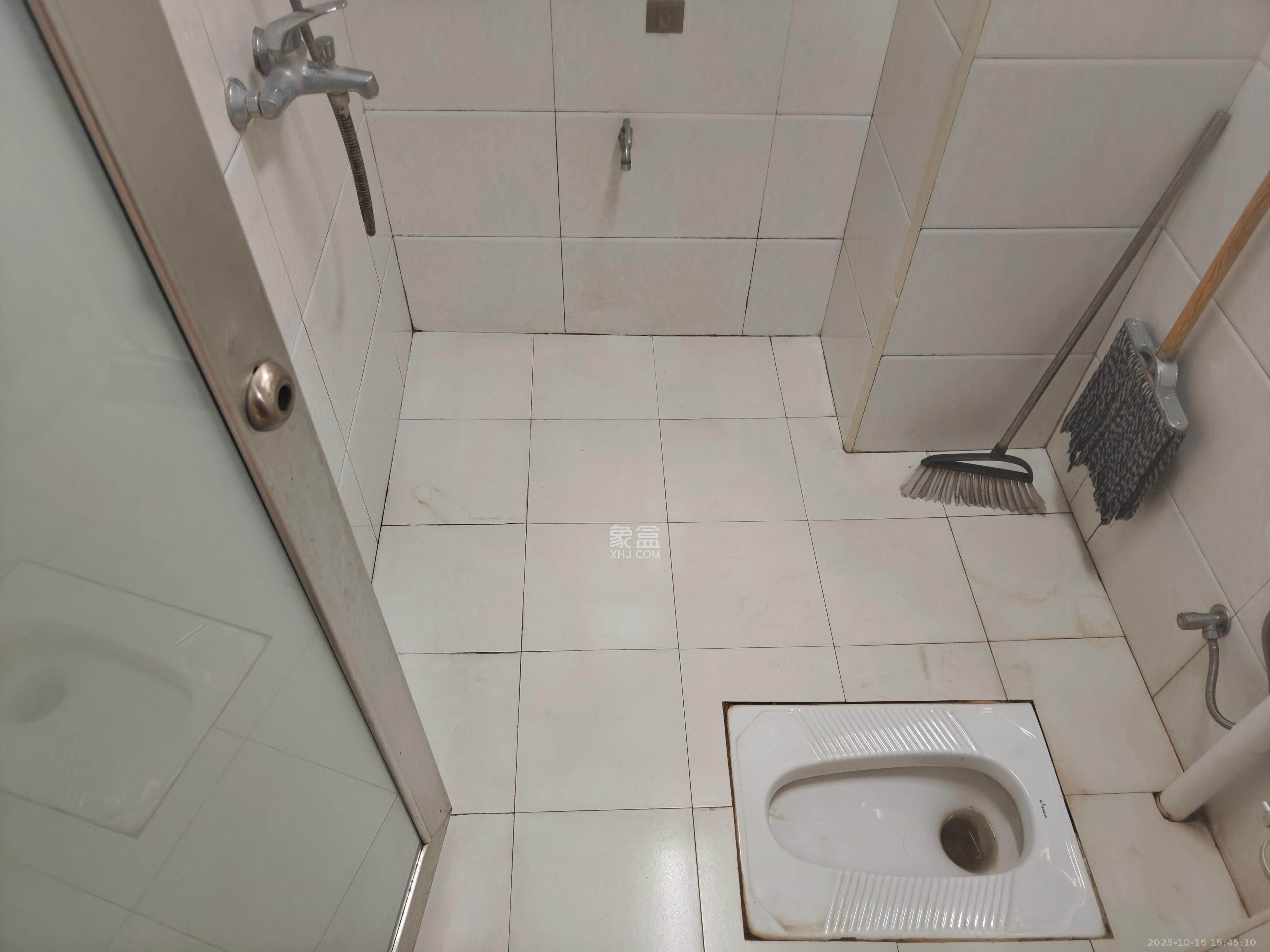 联美品格  2室2厅1卫    1800.0元/月室内图