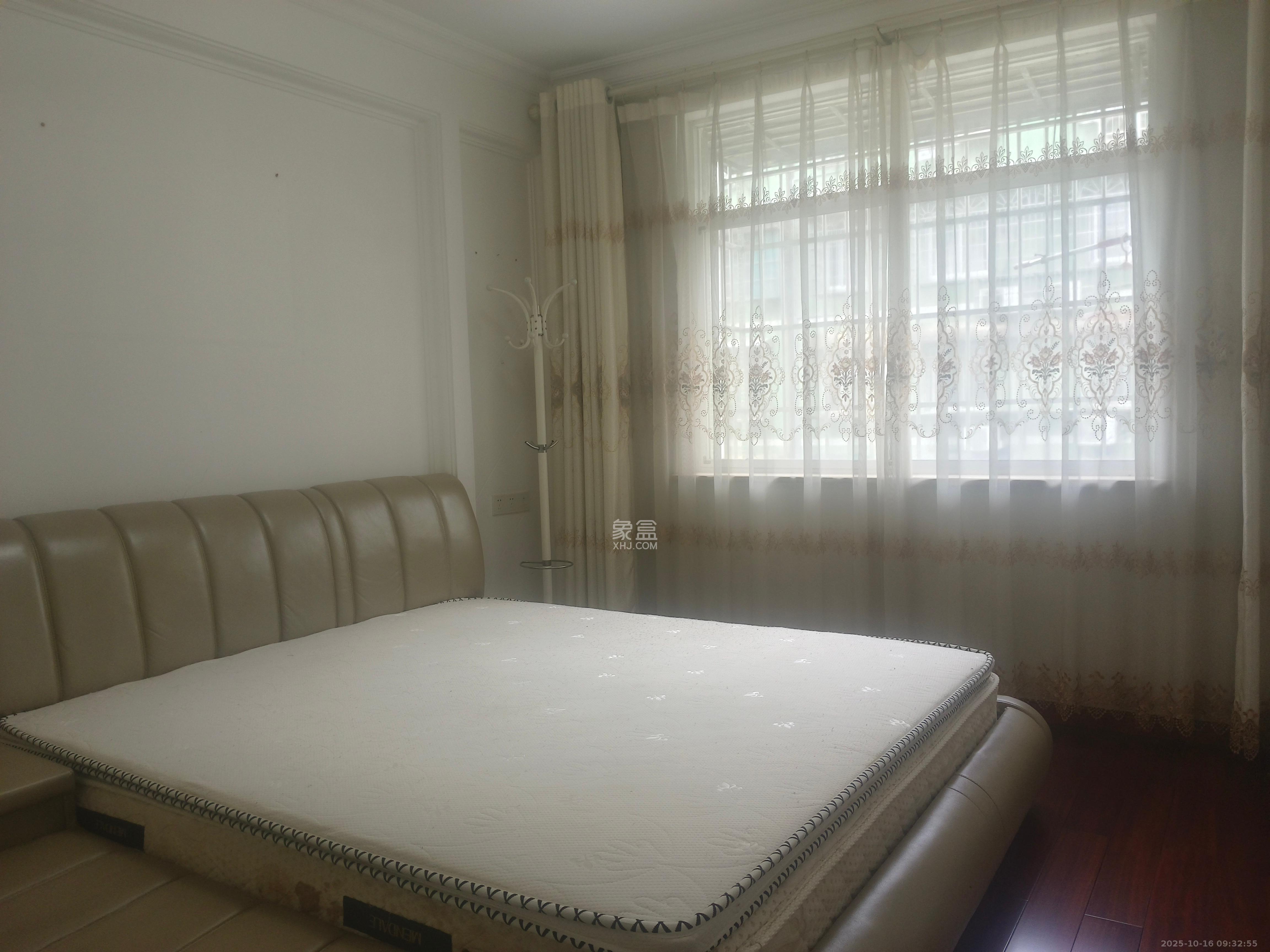 恒达时代花园  1室0厅0卫    3200.0元/月