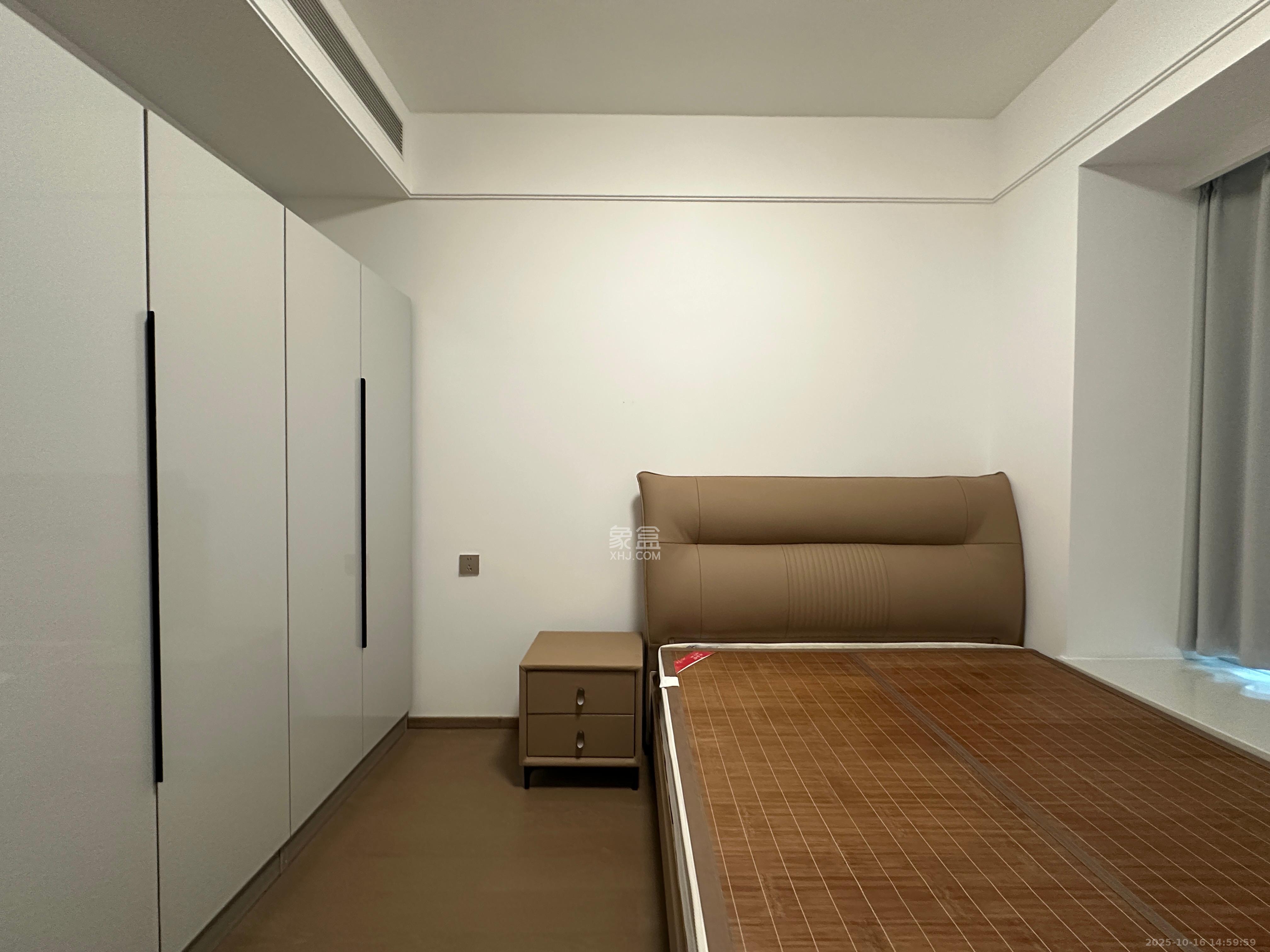 时代建发和著  4室2厅2卫    4500.0元/月室内图