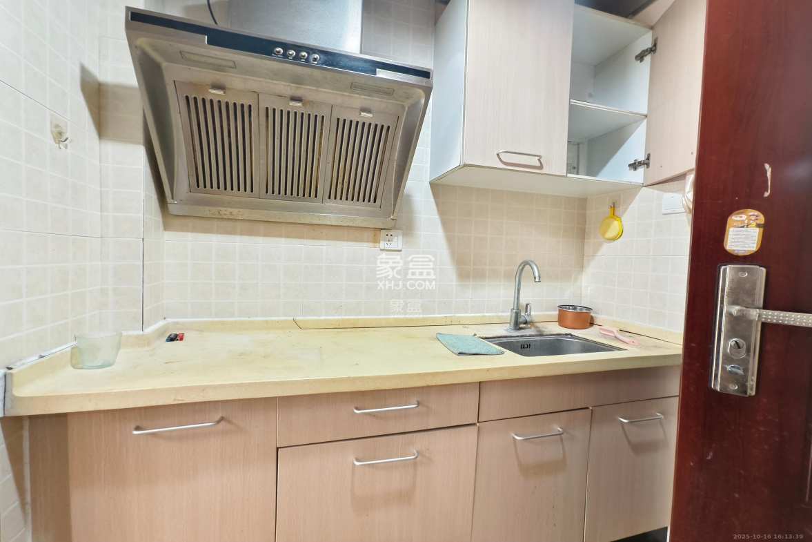 花漾年华(桂花园) 1室1厅1卫 1200.0元/月 花漾年华(桂花园) 1室1厅1卫 1200.0元/月室内图