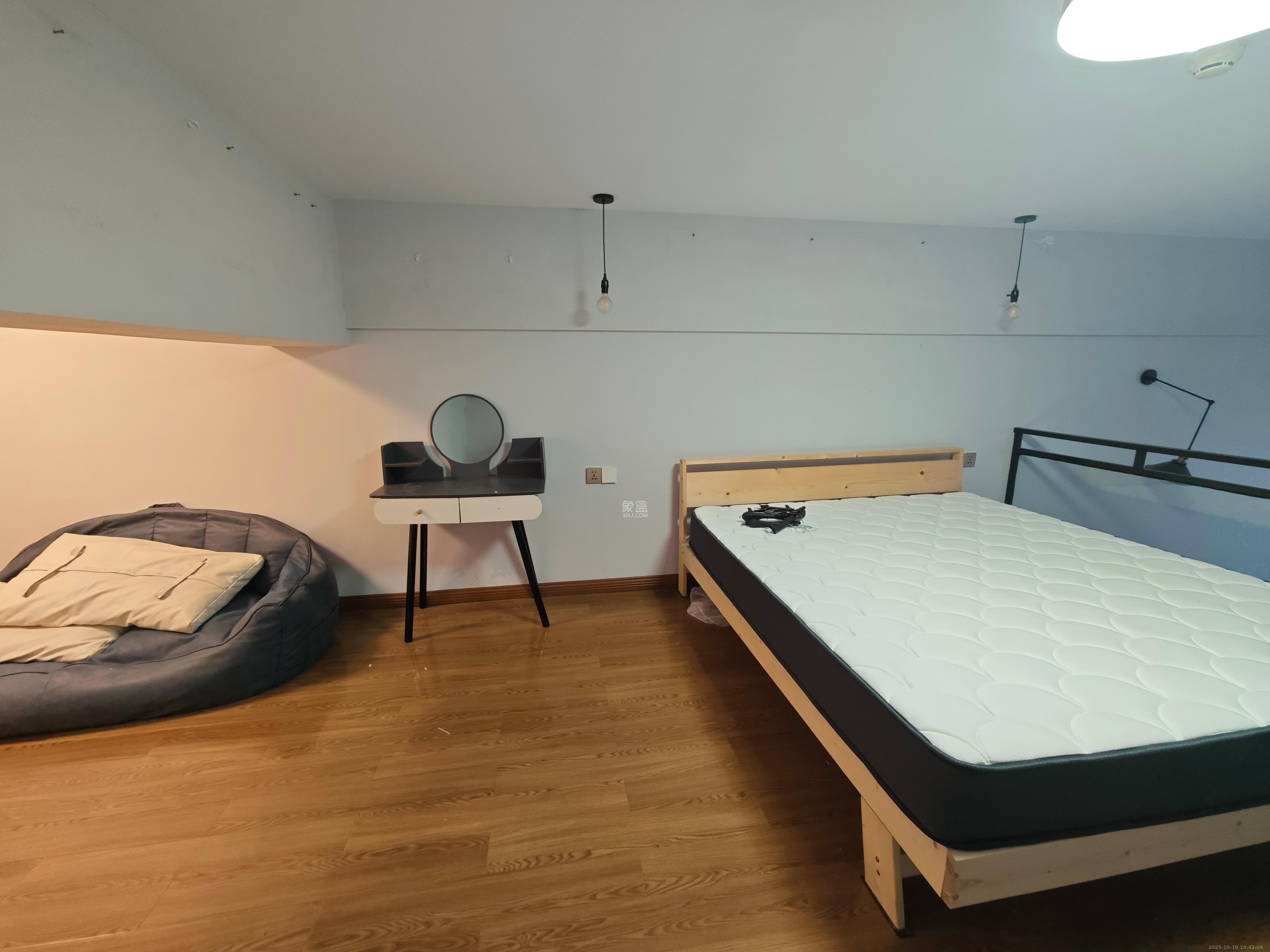 金科时代中心  1室1厅1卫    1600.0元/月室内图