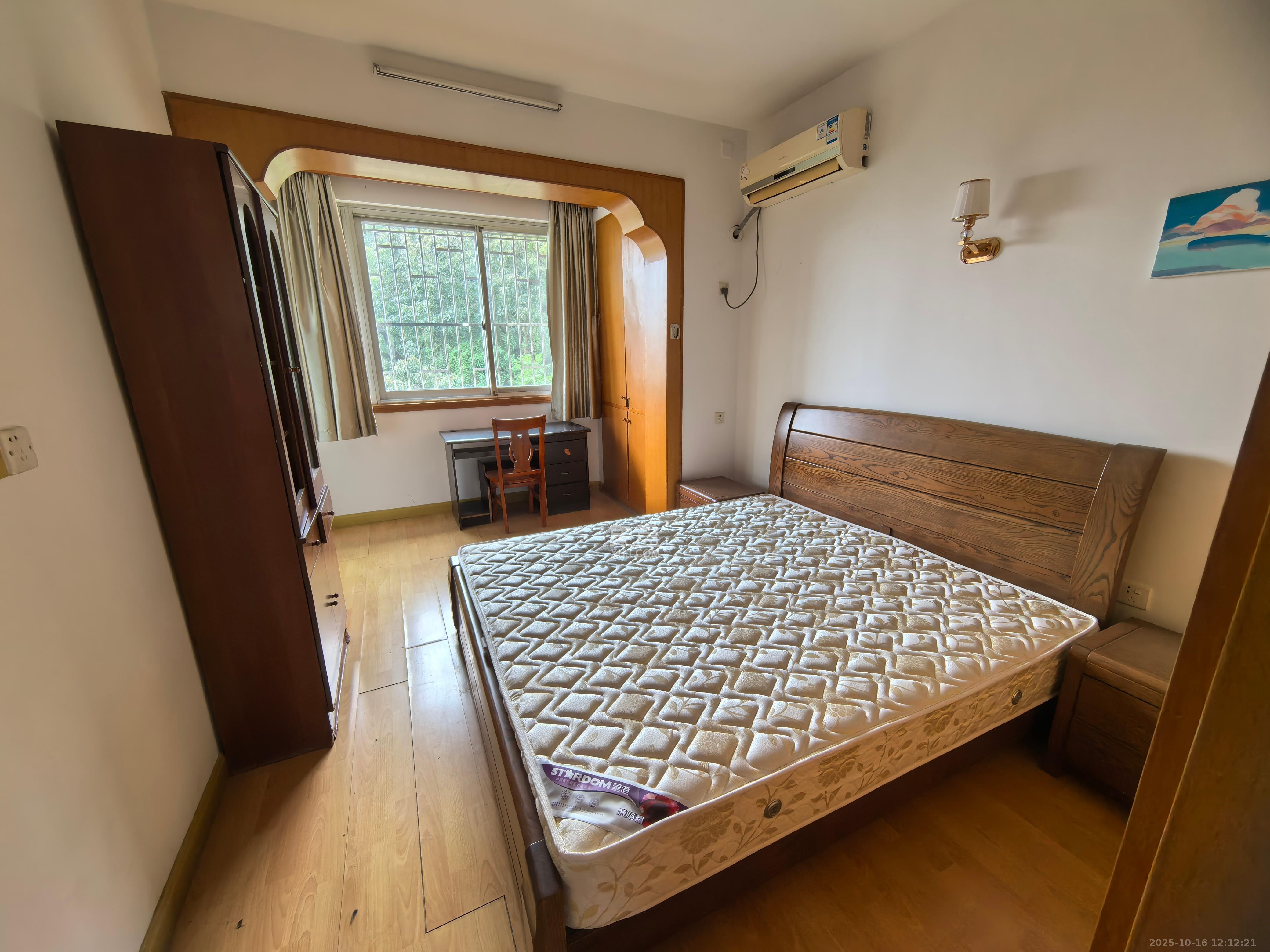 师大赫石北村 3室2厅1卫 4200.0元/月 师大赫石北村 3室2厅1卫 4200.0元/月室内图