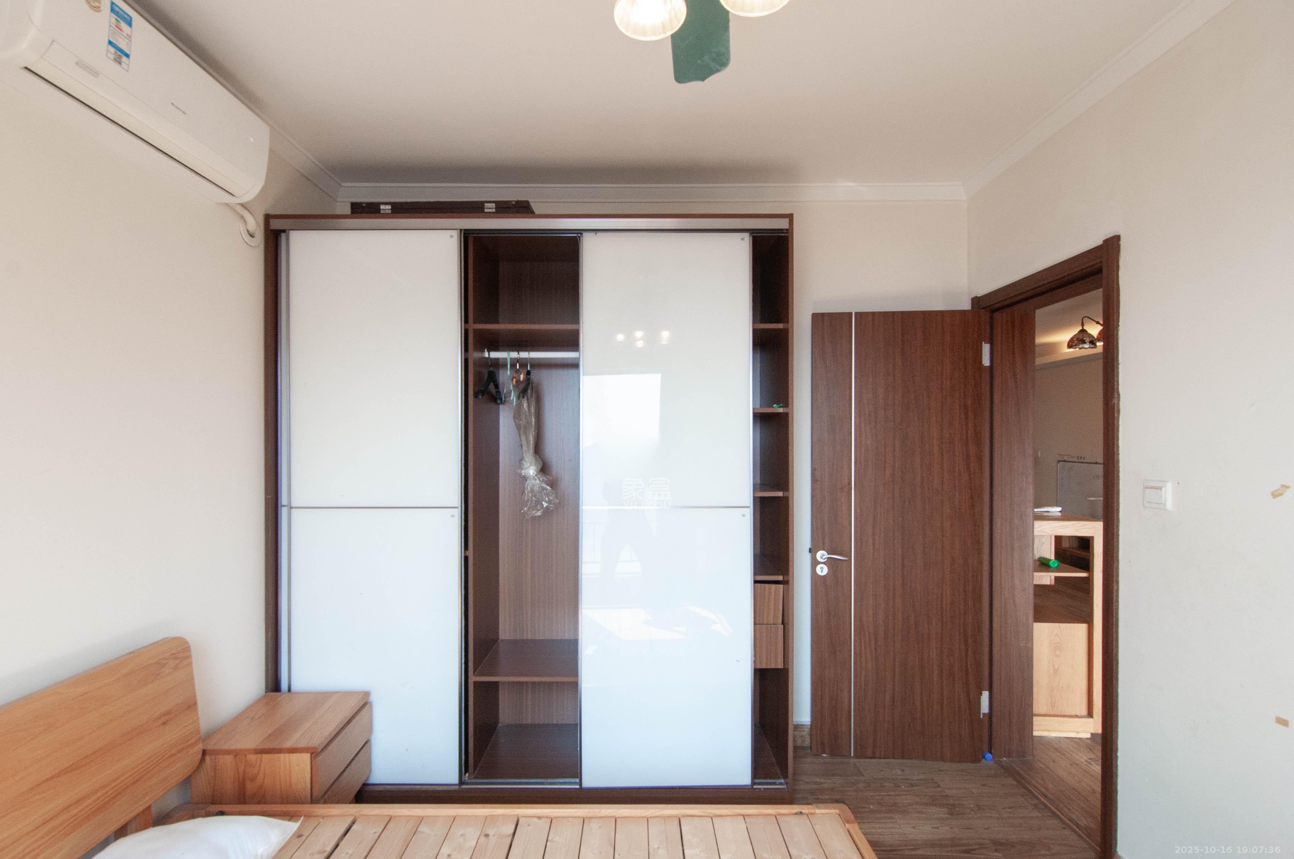 万科里梅溪郡 3室2厅1卫 170.0万 万科里梅溪郡 3室2厅1卫 170.0万其他