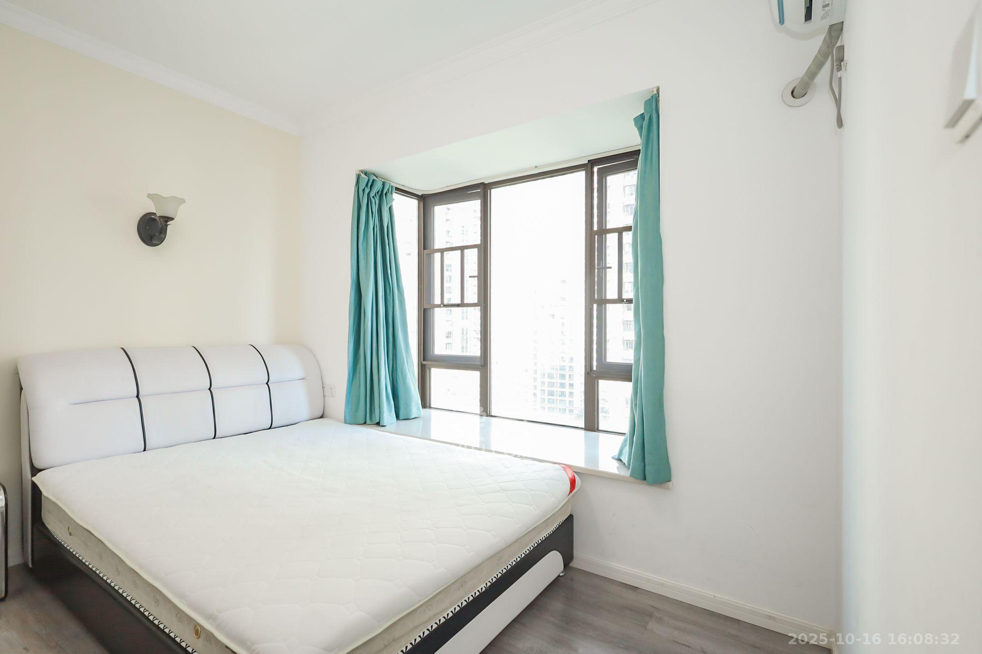 保利西海岸B区  3室2厅1卫    3100.0元/月室内图