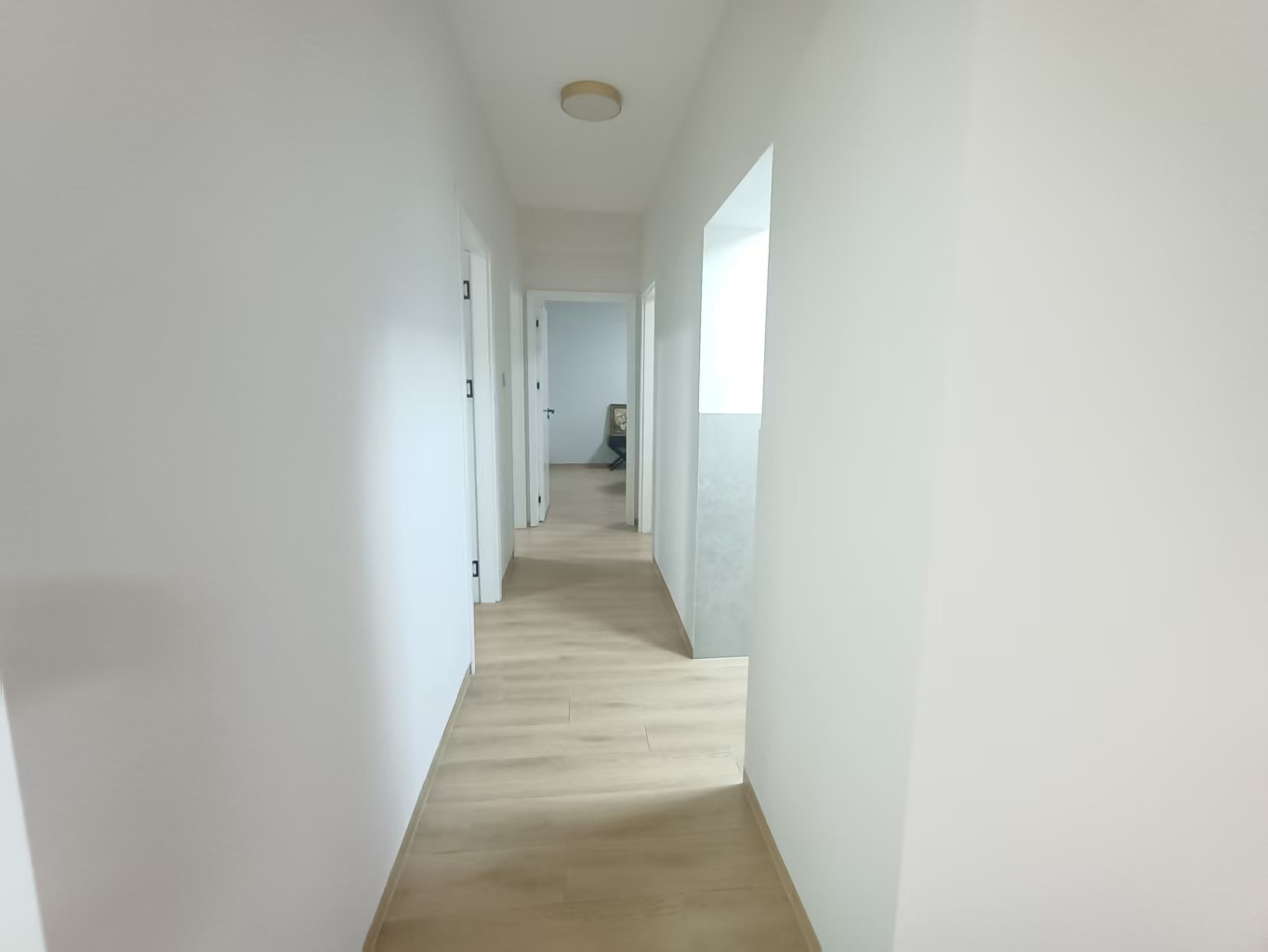 海航城 4室2厅2卫 3000.0元/月 海航城 4室2厅2卫 3000.0元/月室内图