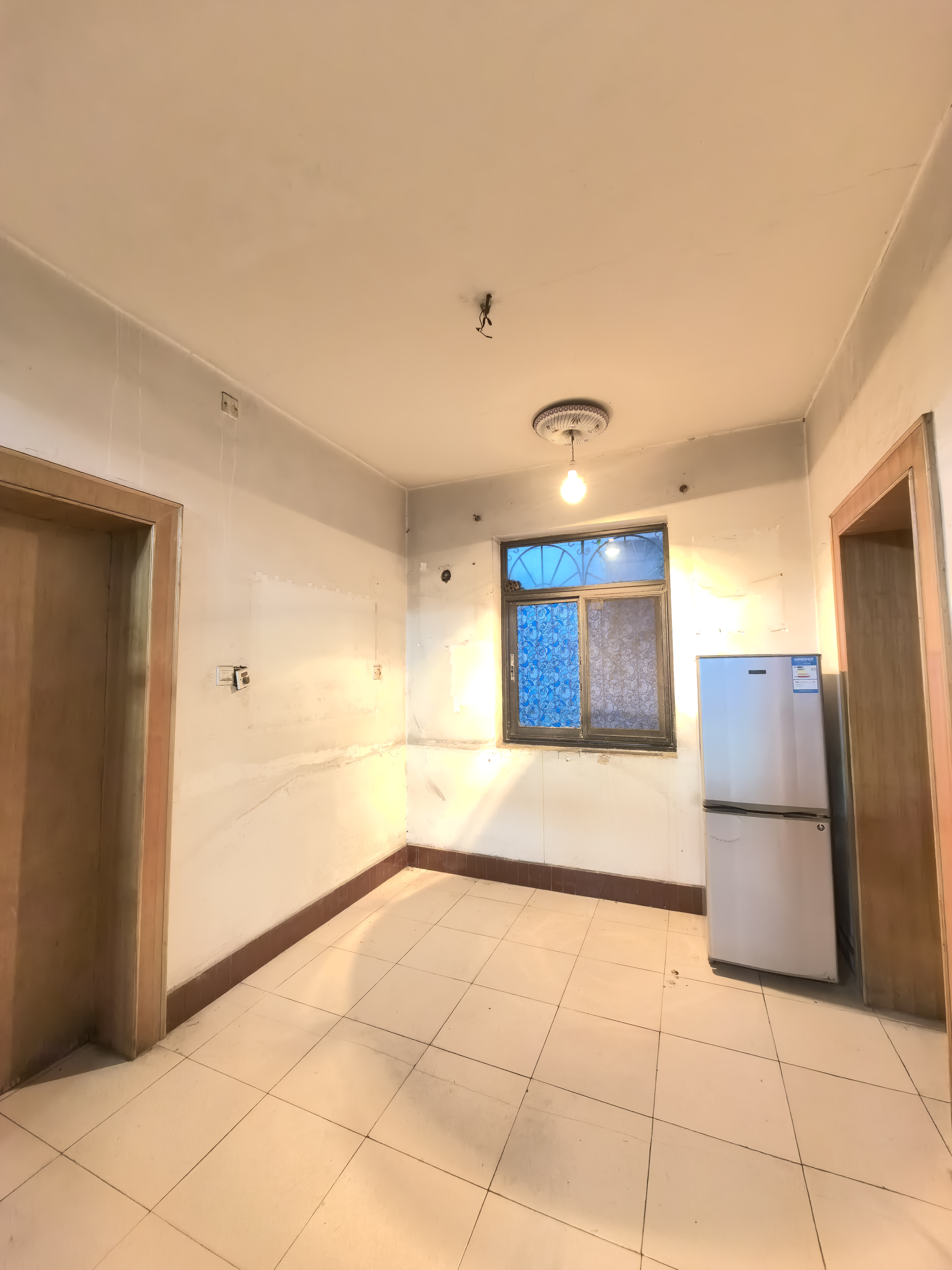 市粮食和物资储备局宿舍(市粮食局家属区和市粮食局小区) 3室2厅1卫 38.8万 市粮食和物资储备局宿舍(市粮食局家属区和市粮食局小区) 3室2厅1卫 38.8万客厅