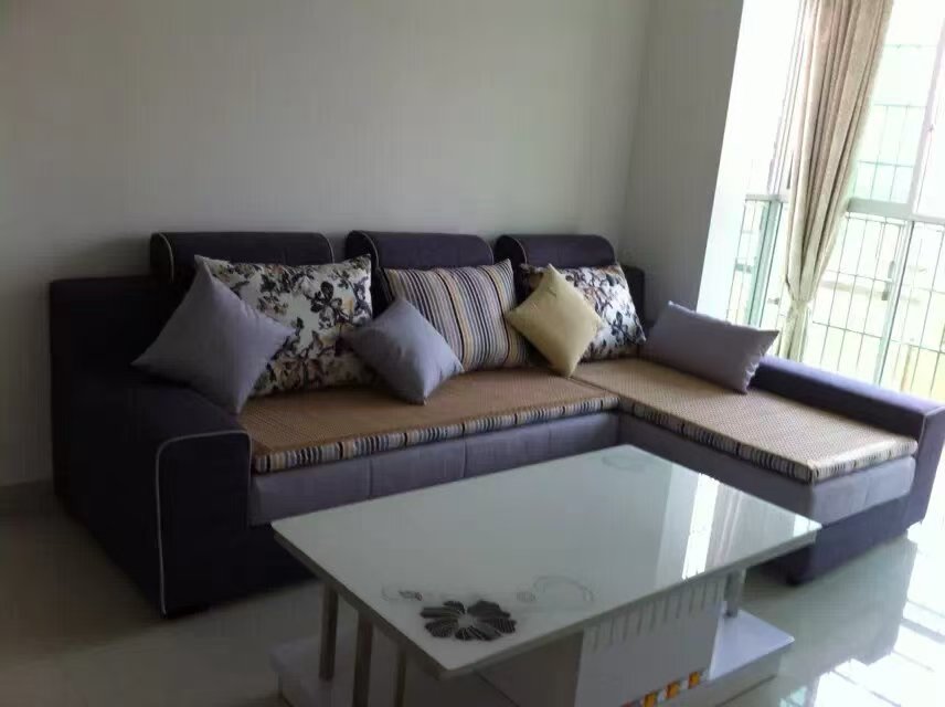 华辰汇景一、二期  2室2厅1卫    1600.0元/月室内图