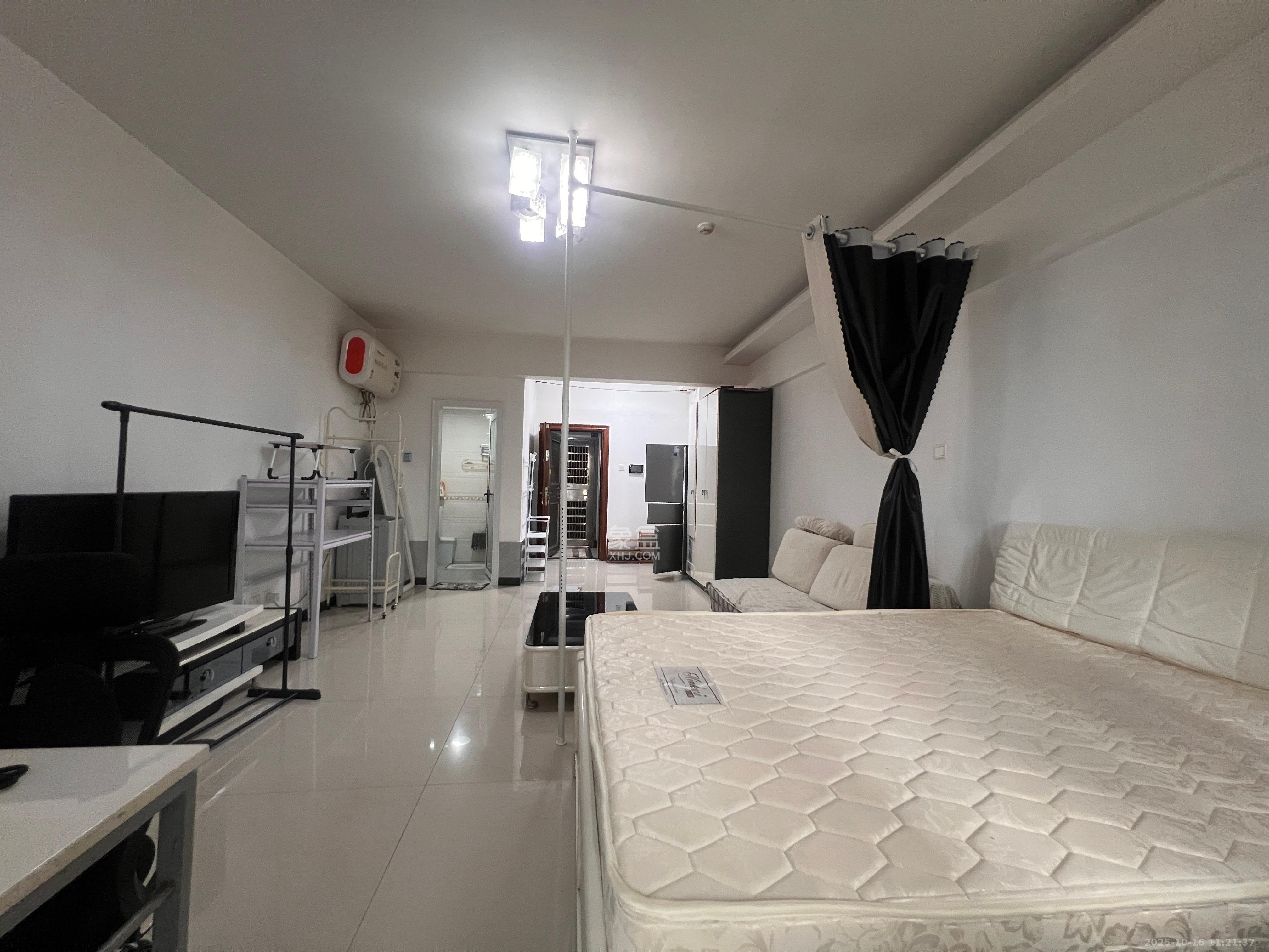 万博汇 1室1厅1卫 1600.0元/月 万博汇 1室1厅1卫 1600.0元/月室内图