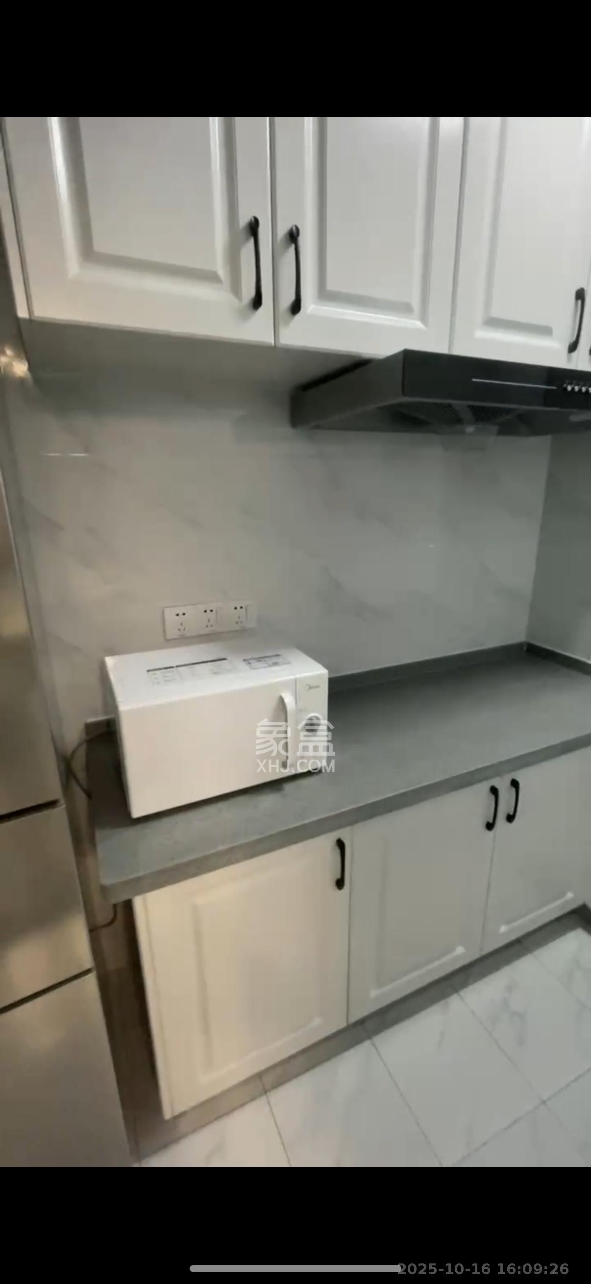 奥园城市天骄一期  1室1厅1卫    2300.0元/月室内图