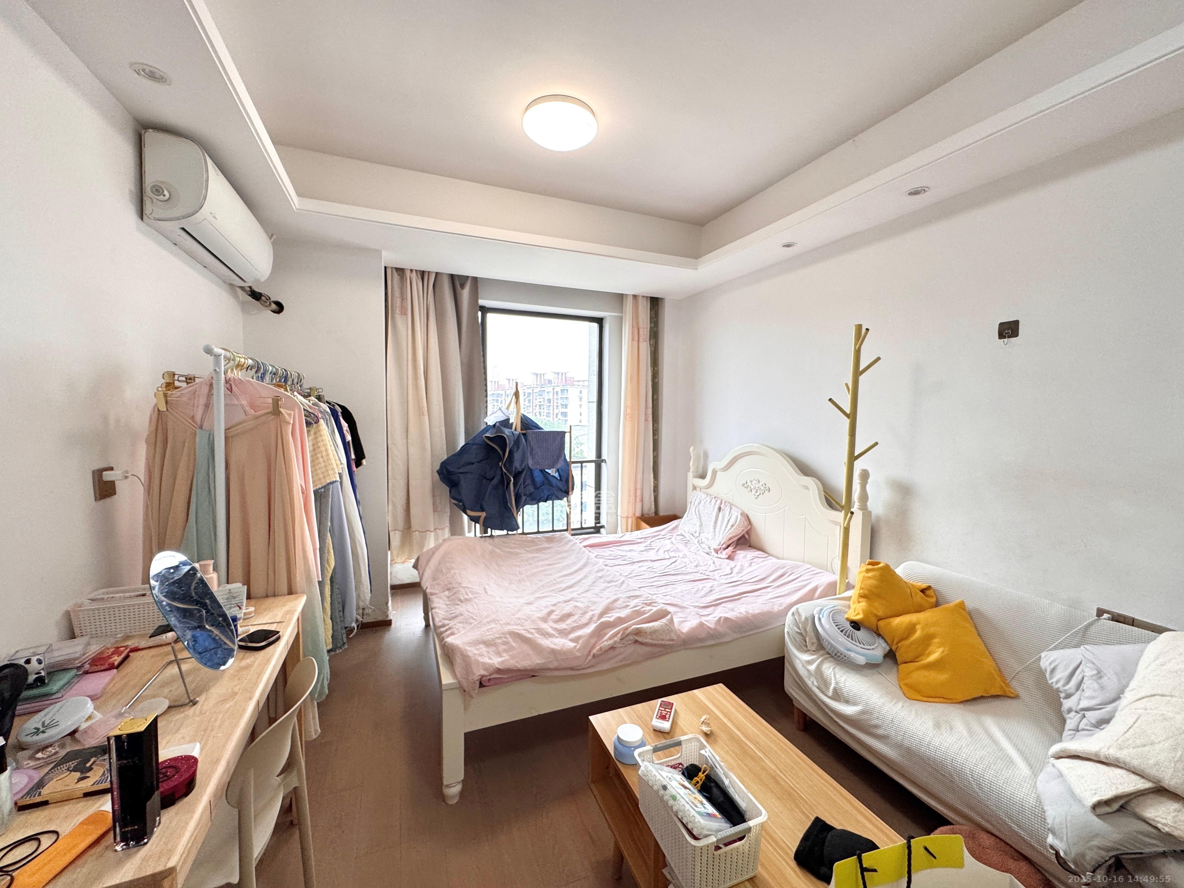 旭辉华宇南宸府 1室0厅0卫 1280.0元/月 旭辉华宇南宸府 1室0厅0卫 1280.0元/月室内图