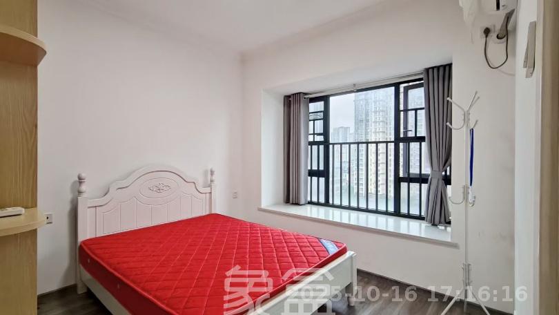 南山十里天池 3室2厅1卫 1800.0元/月 南山十里天池 3室2厅1卫 1800.0元/月室内图