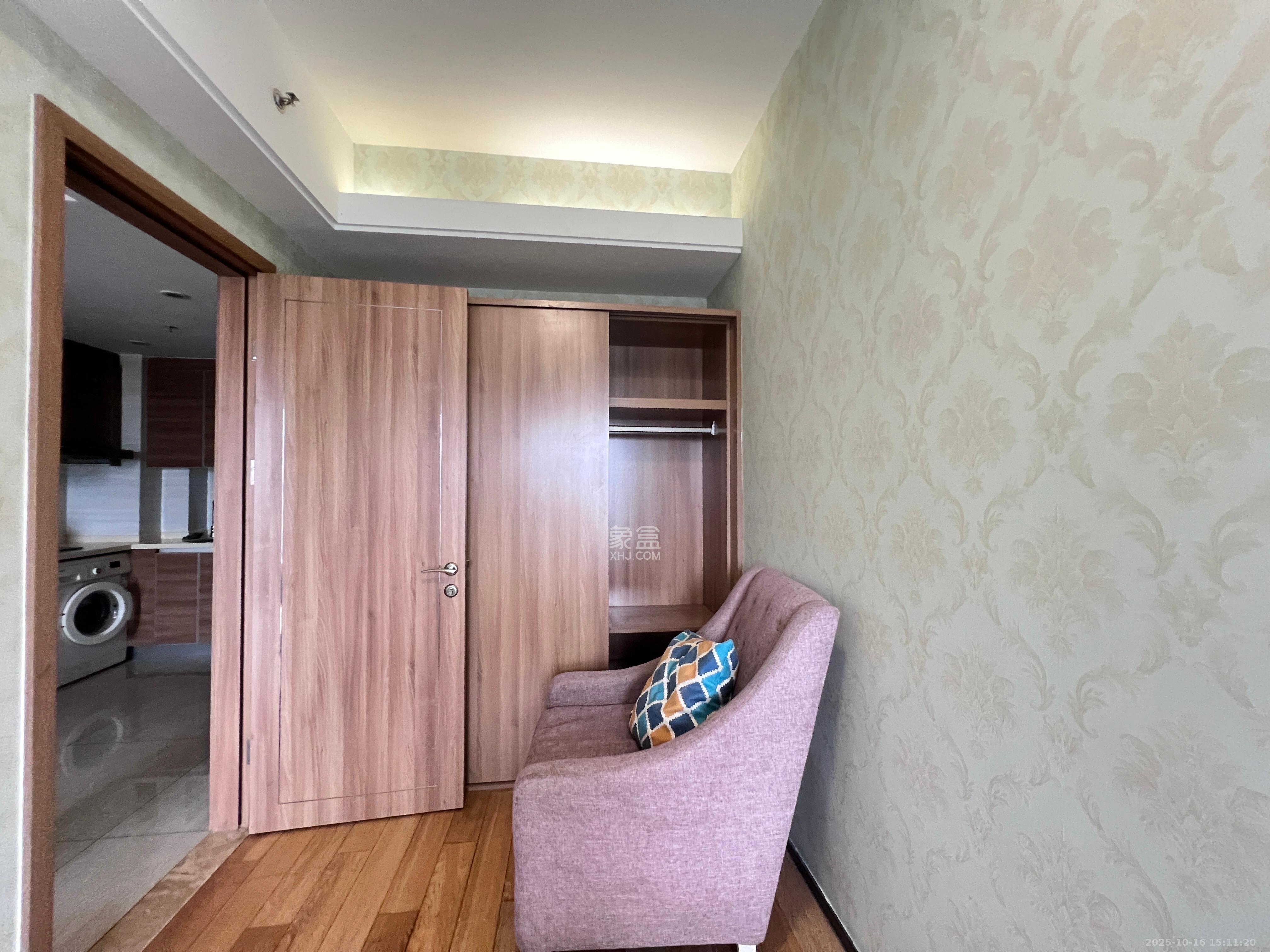 恒大国际广场  1室1厅1卫    1300.0元/月室内图