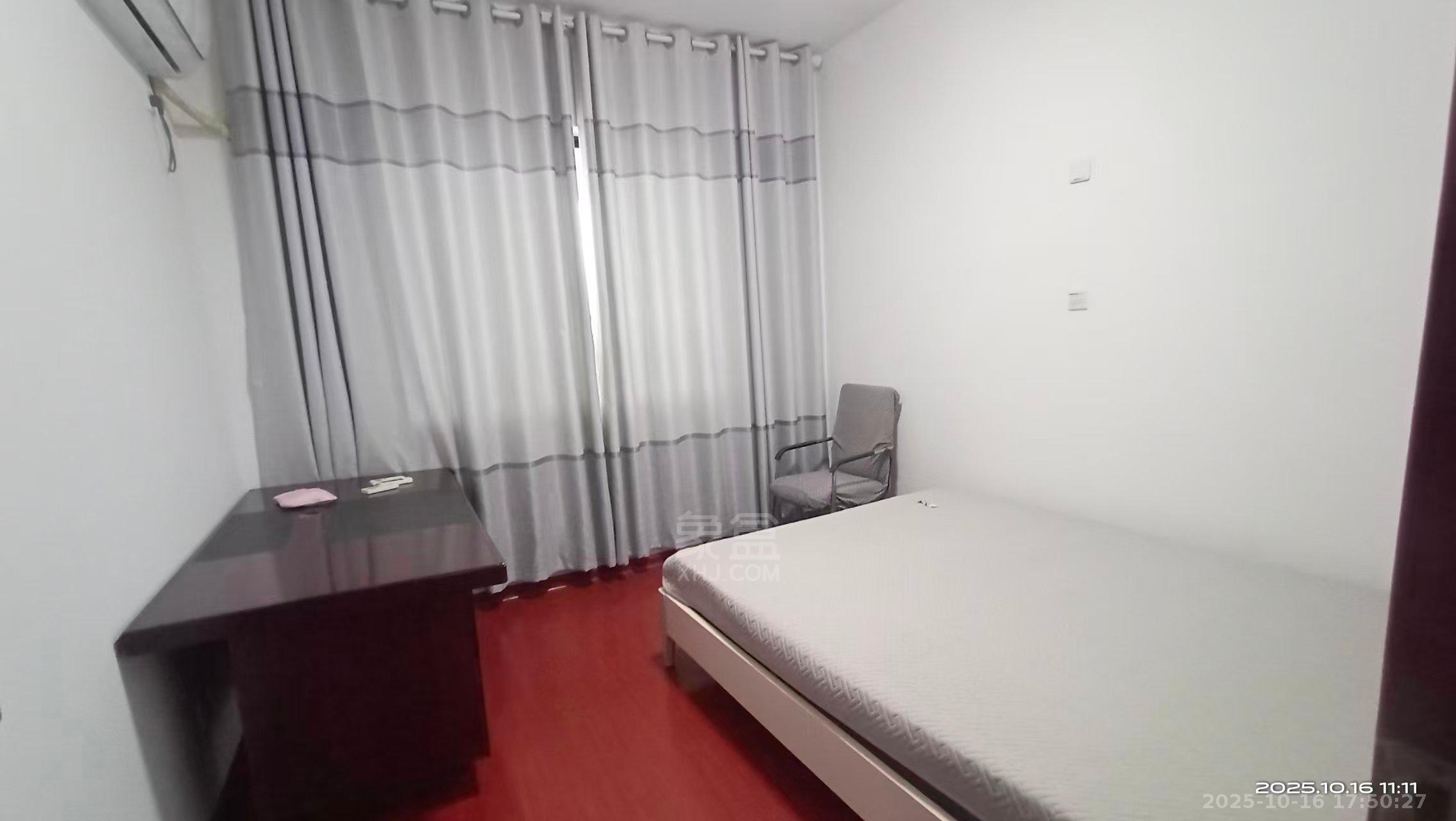 经世皇城 3室2厅2卫 2000.0元/月 经世皇城 3室2厅2卫 2000.0元/月室内图