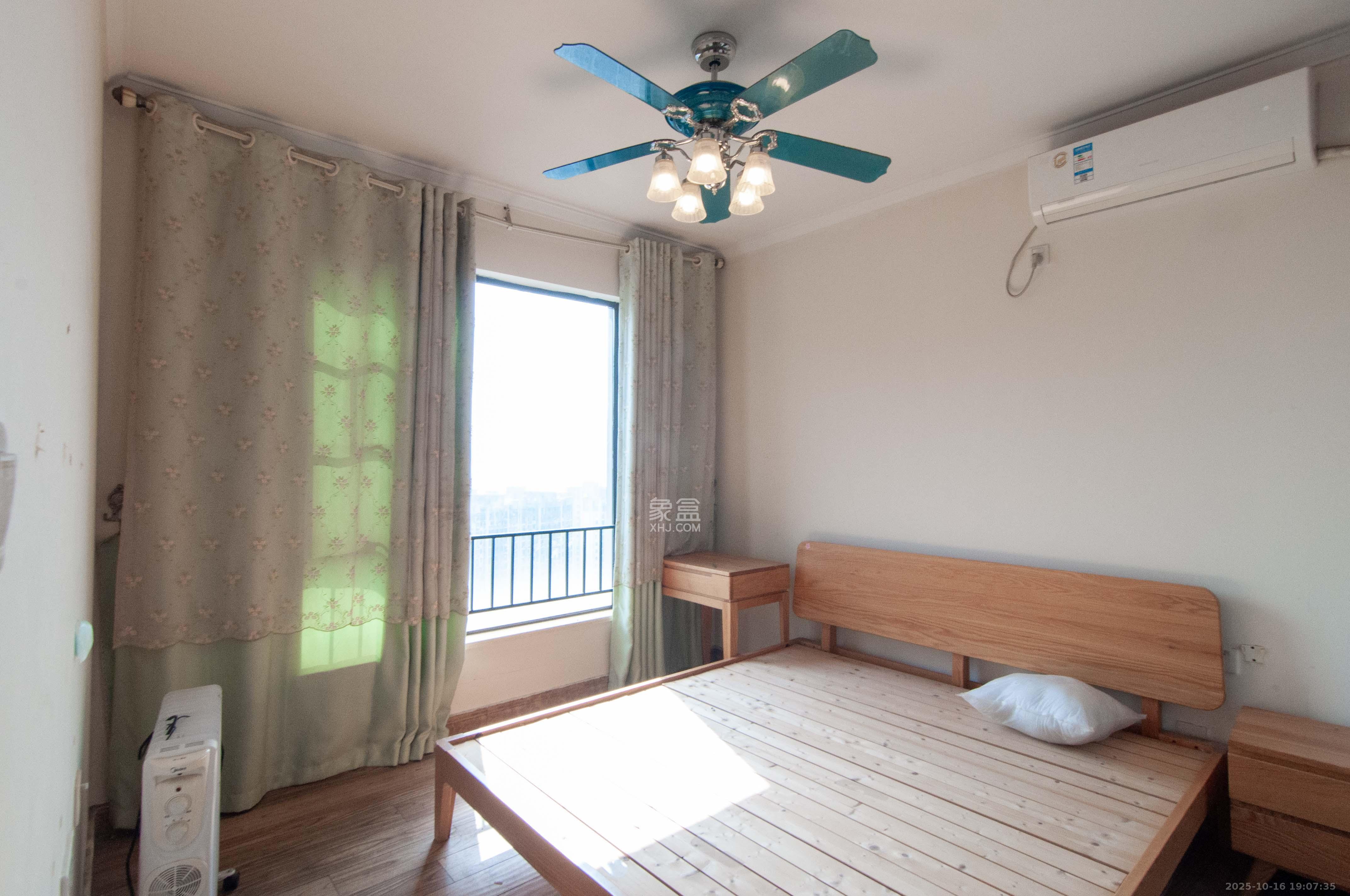 万科里梅溪郡  3室2厅1卫    170.0万其他