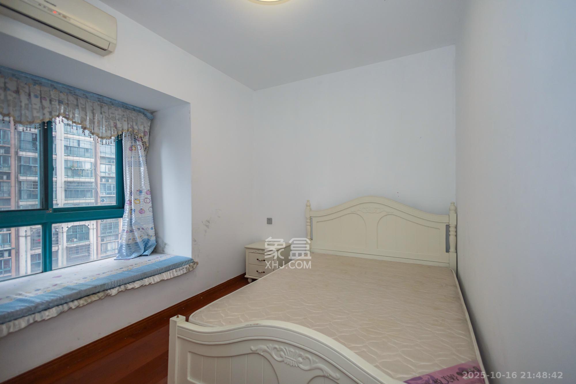 蝴蝶谷 2室2厅1卫 48.8万 蝴蝶谷 2室2厅1卫 48.8万卧室