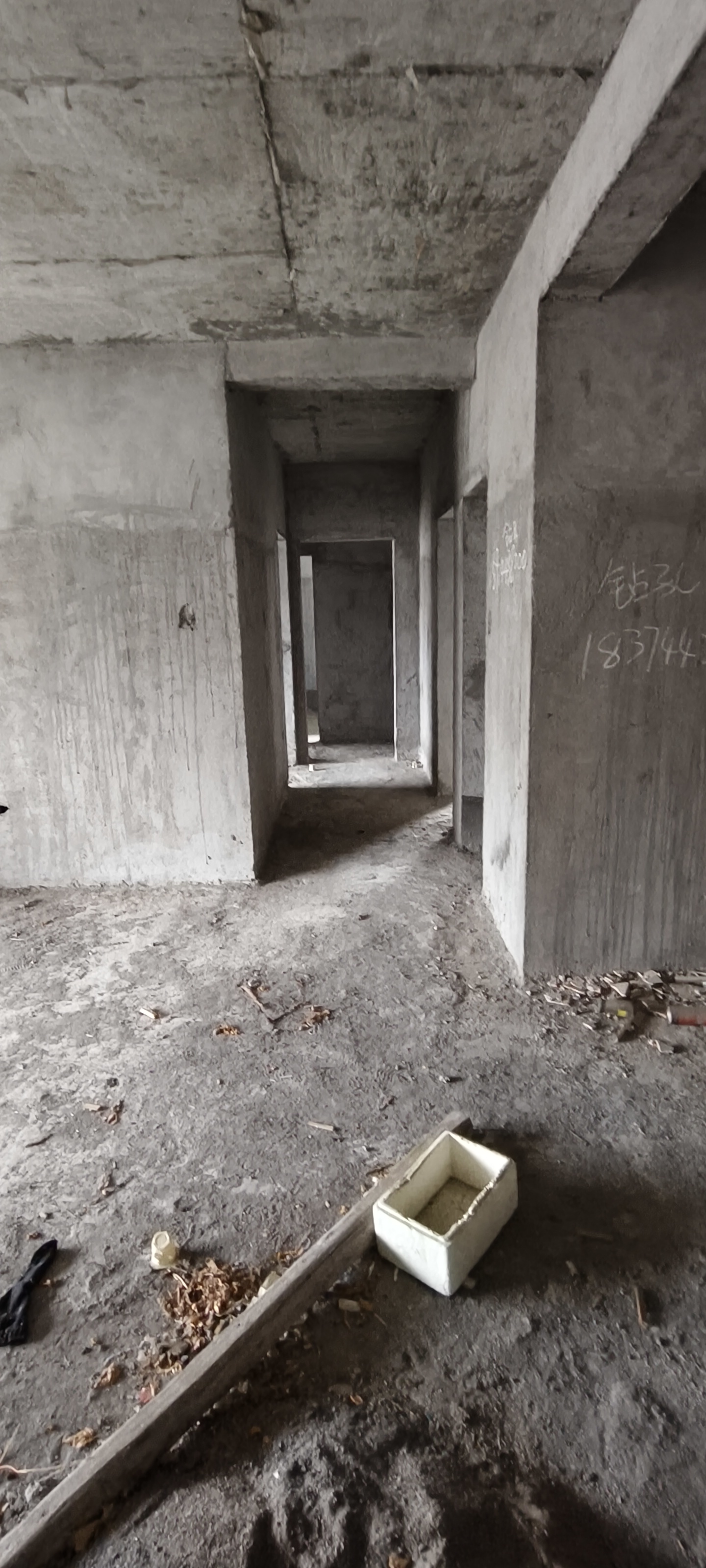 时代港湾 3室2厅2卫 42.0万 时代港湾 3室2厅2卫 42.0万客厅