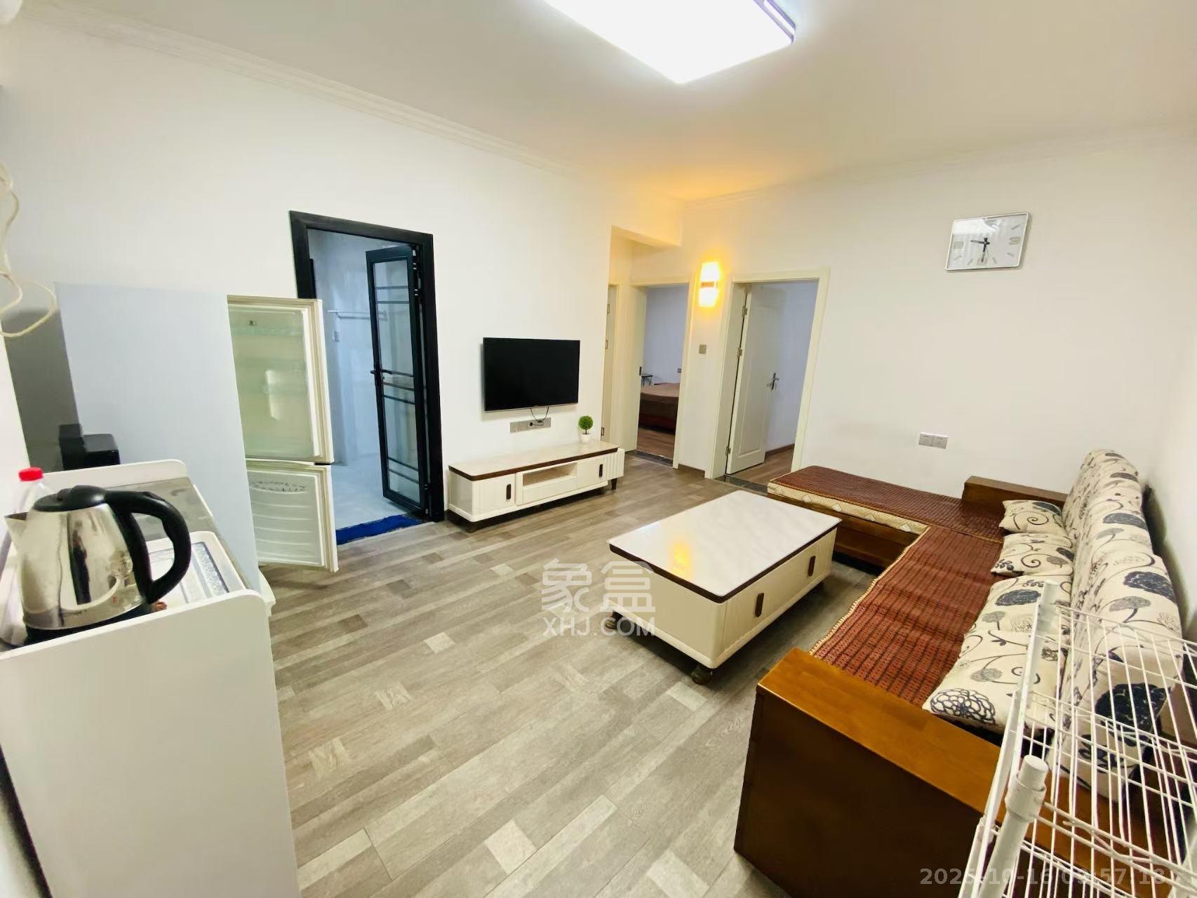 白沙街(白沙巷)散盘 3室2厅1卫 2600.0元/月 白沙街(白沙巷)散盘 3室2厅1卫 2600.0元/月室内图