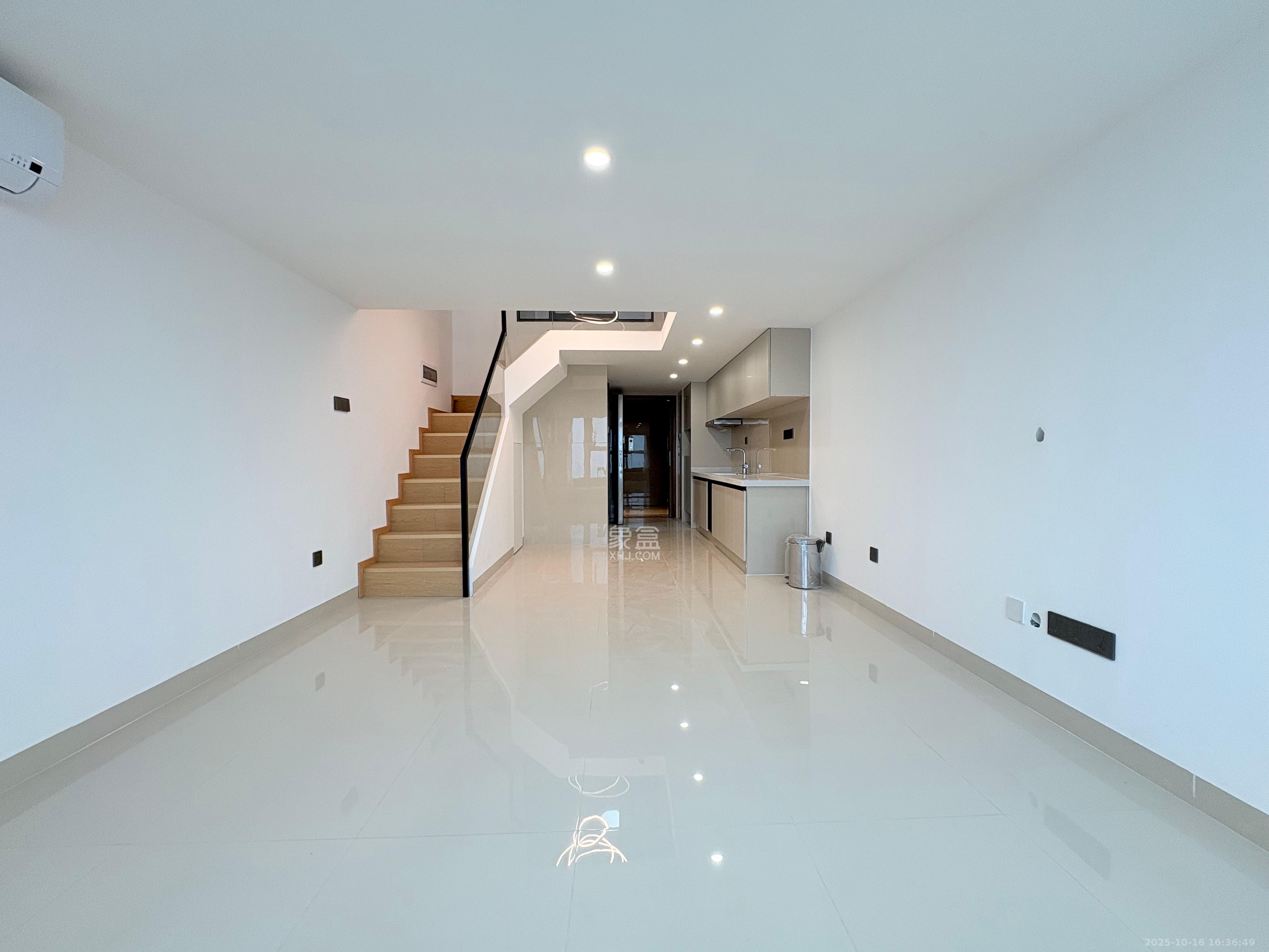 恒大珺悦府  1室1厅1卫    2400.0元/月室内图