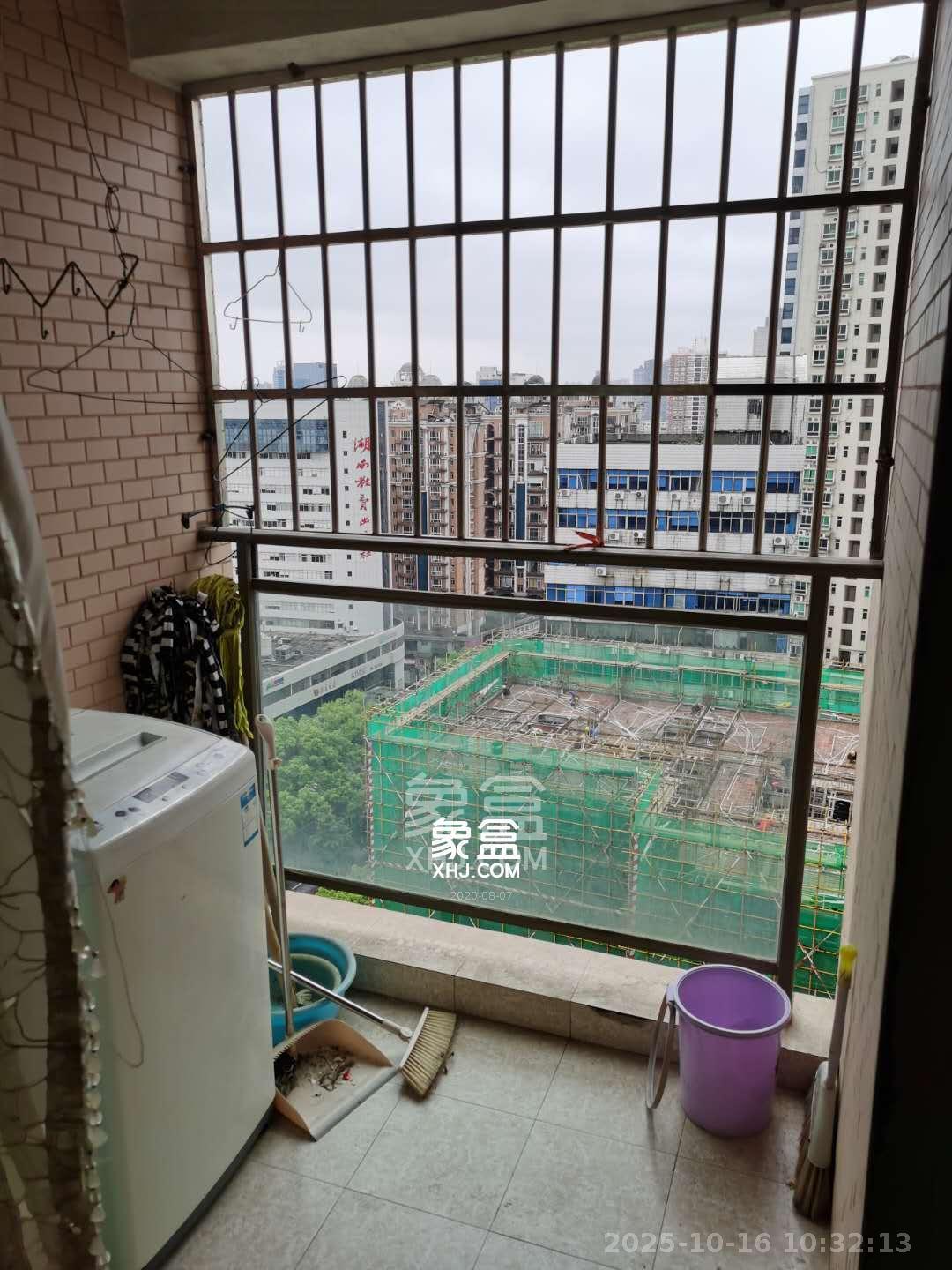 东上一品  2室1厅1卫    2100.0元/月室内图