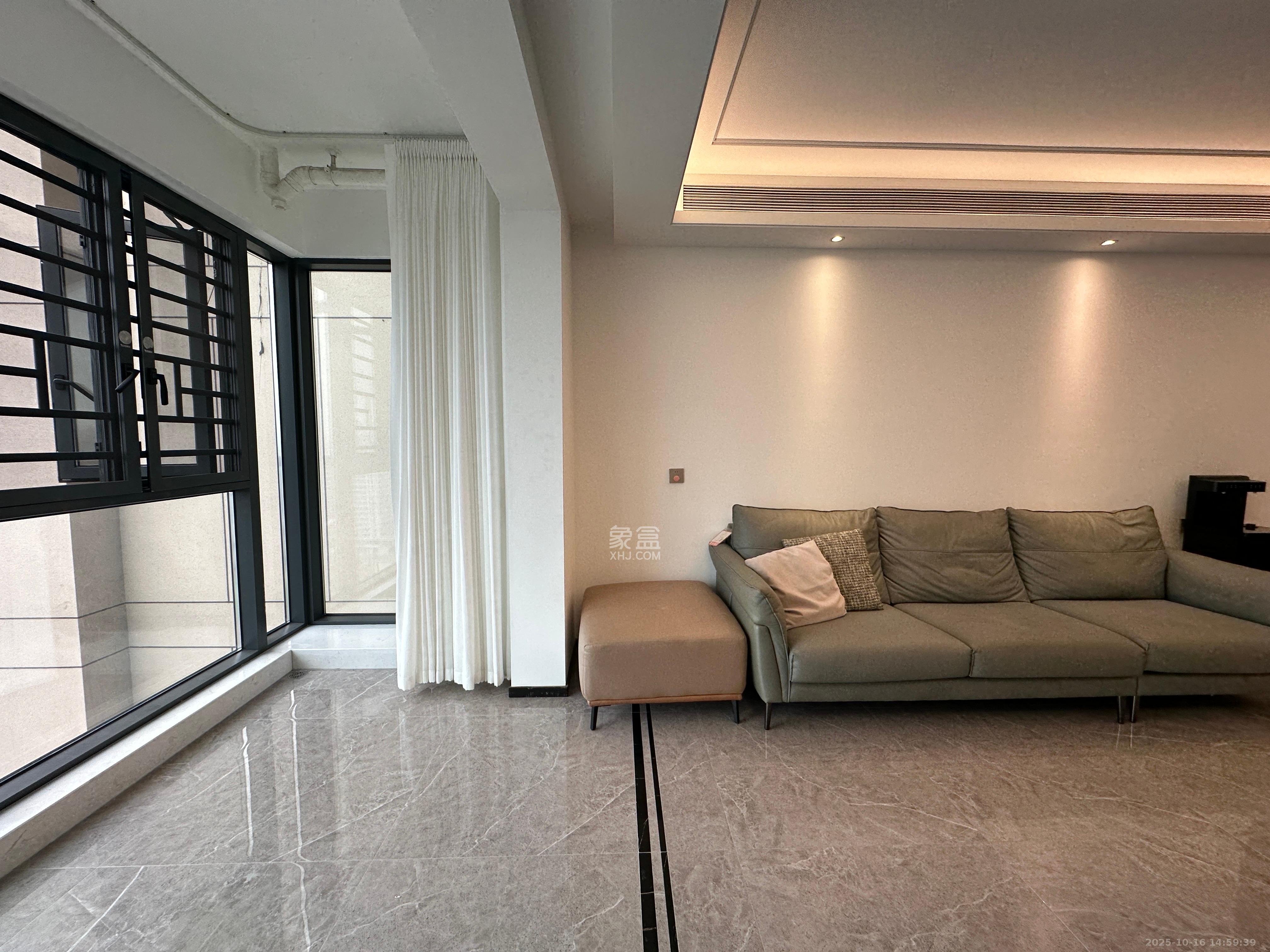 时代建发和著  4室2厅2卫    4500.0元/月室内图