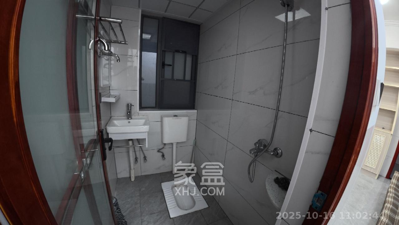 真人桥家园一期  1室1厅1卫    1200.0元/月室内图
