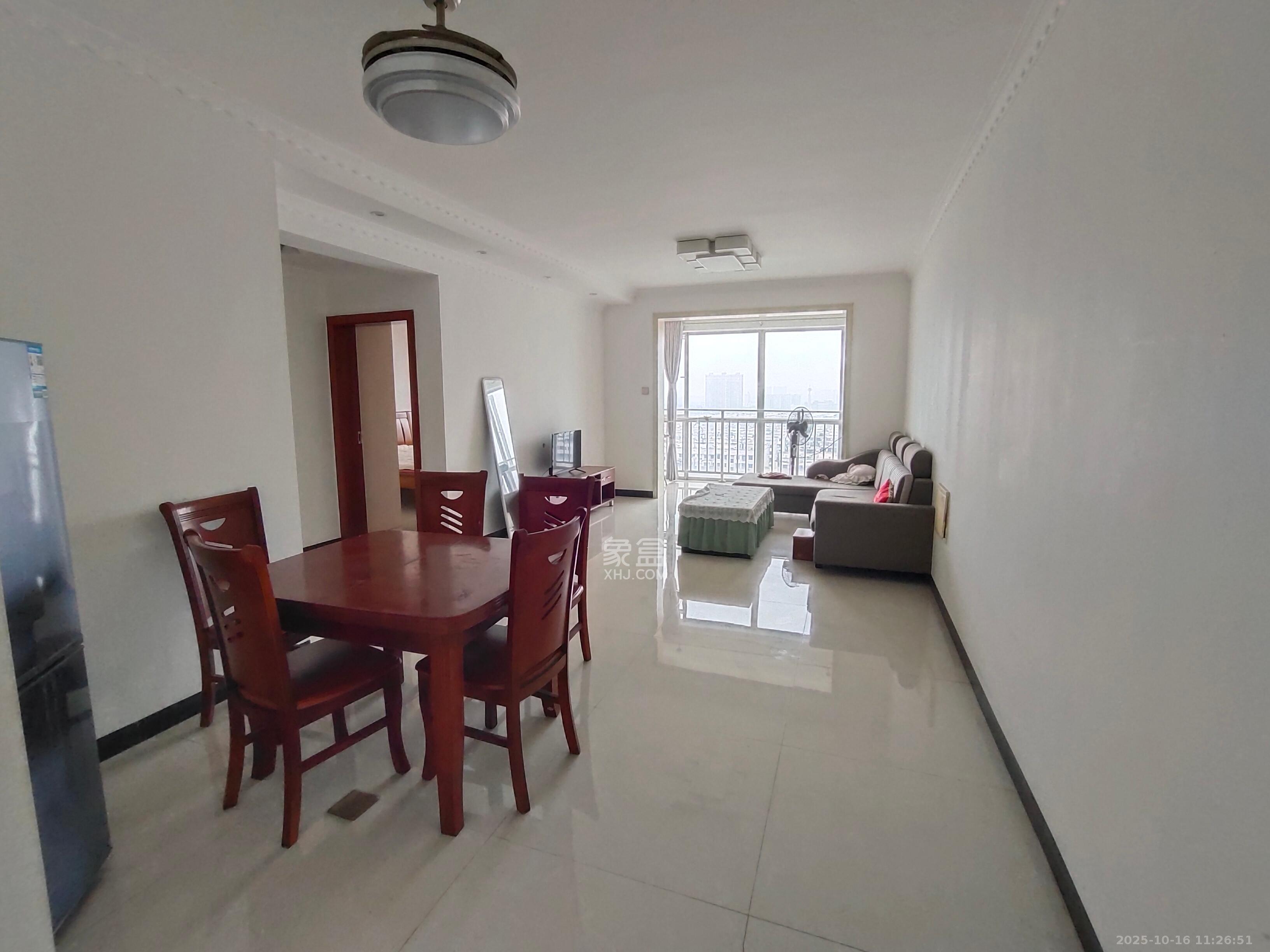 恒广国际景园一二区  2室2厅1卫    1800.0元/月 恒广国际景园一二区  2室2厅1卫    1800.0元/月