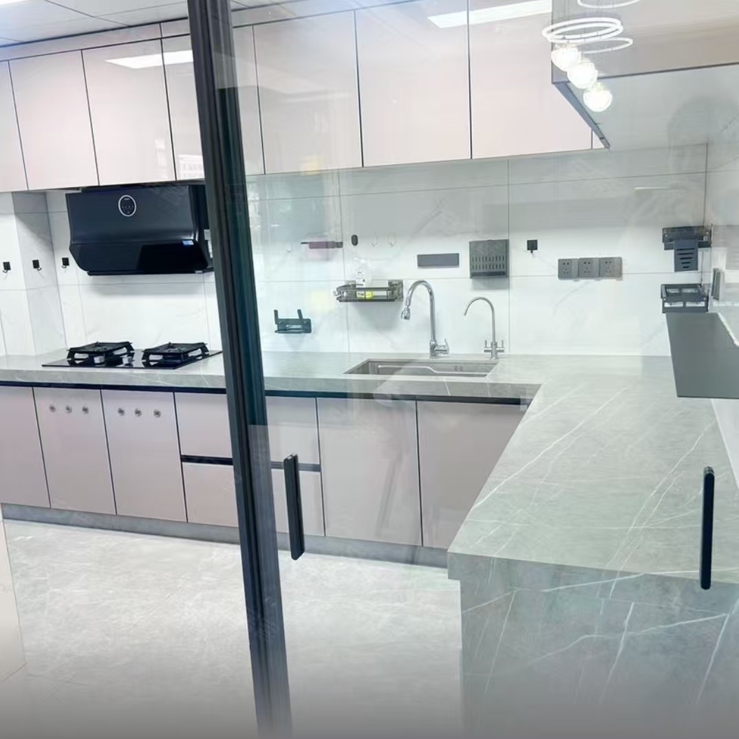 长弘御府  4室2厅2卫    390.0万客厅