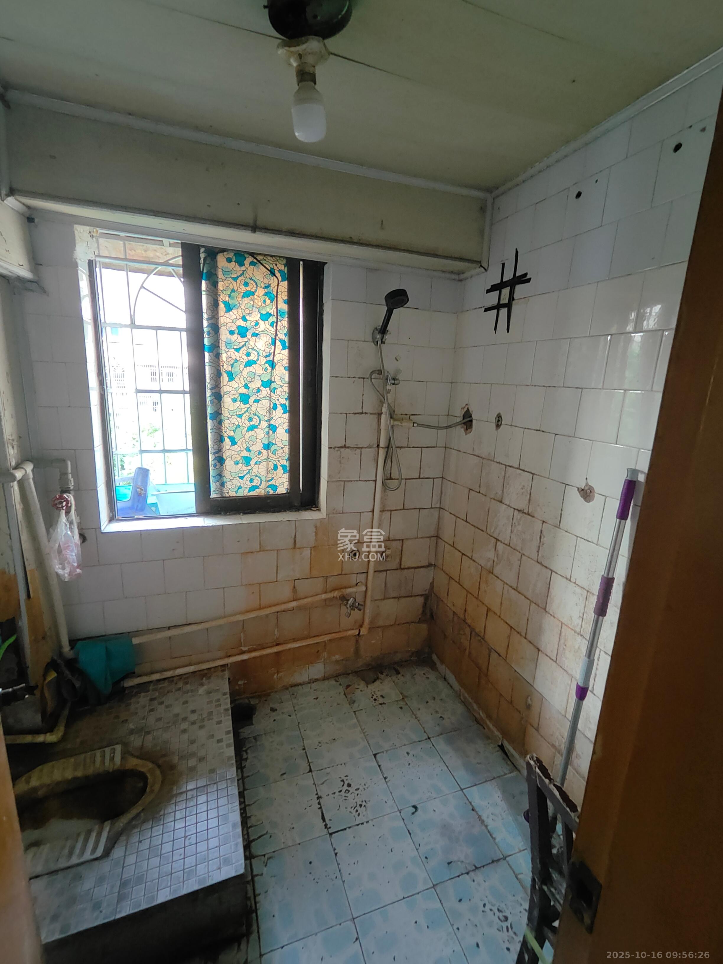 英才园一片  4室2厅1卫    3000.0元/月 英才园一片  4室2厅1卫    3000.0元/月室内图