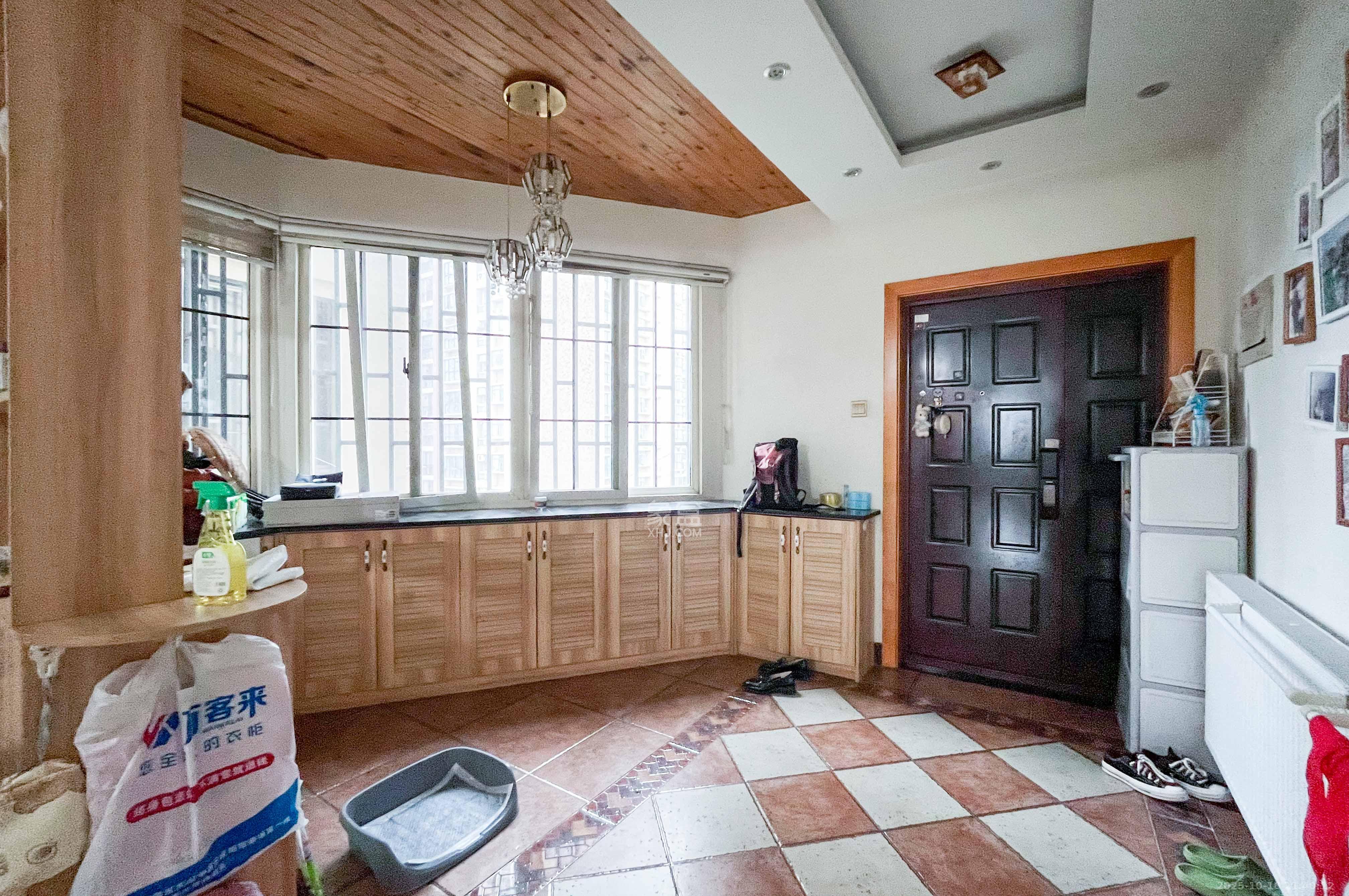 沁园春御院  4室2厅2卫    208.0万其他