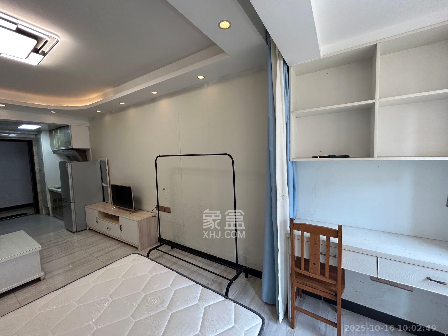 中建芙蓉嘉苑  1室1厅1卫    1100.0元/月室内图