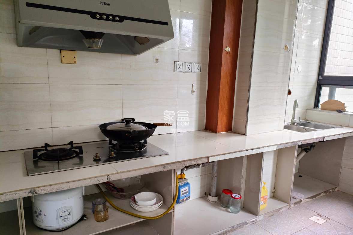 城南故事家园  3室1厅1卫    1500.0元/月 城南故事家园  3室1厅1卫    1500.0元/月室内图