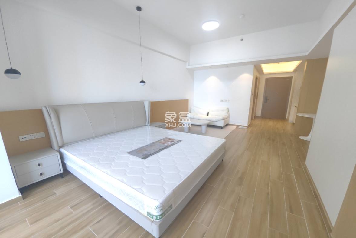 海航豪庭南苑  1室1厅1卫    2200.0元/月 海航豪庭南苑  1室1厅1卫    2200.0元/月室内图1